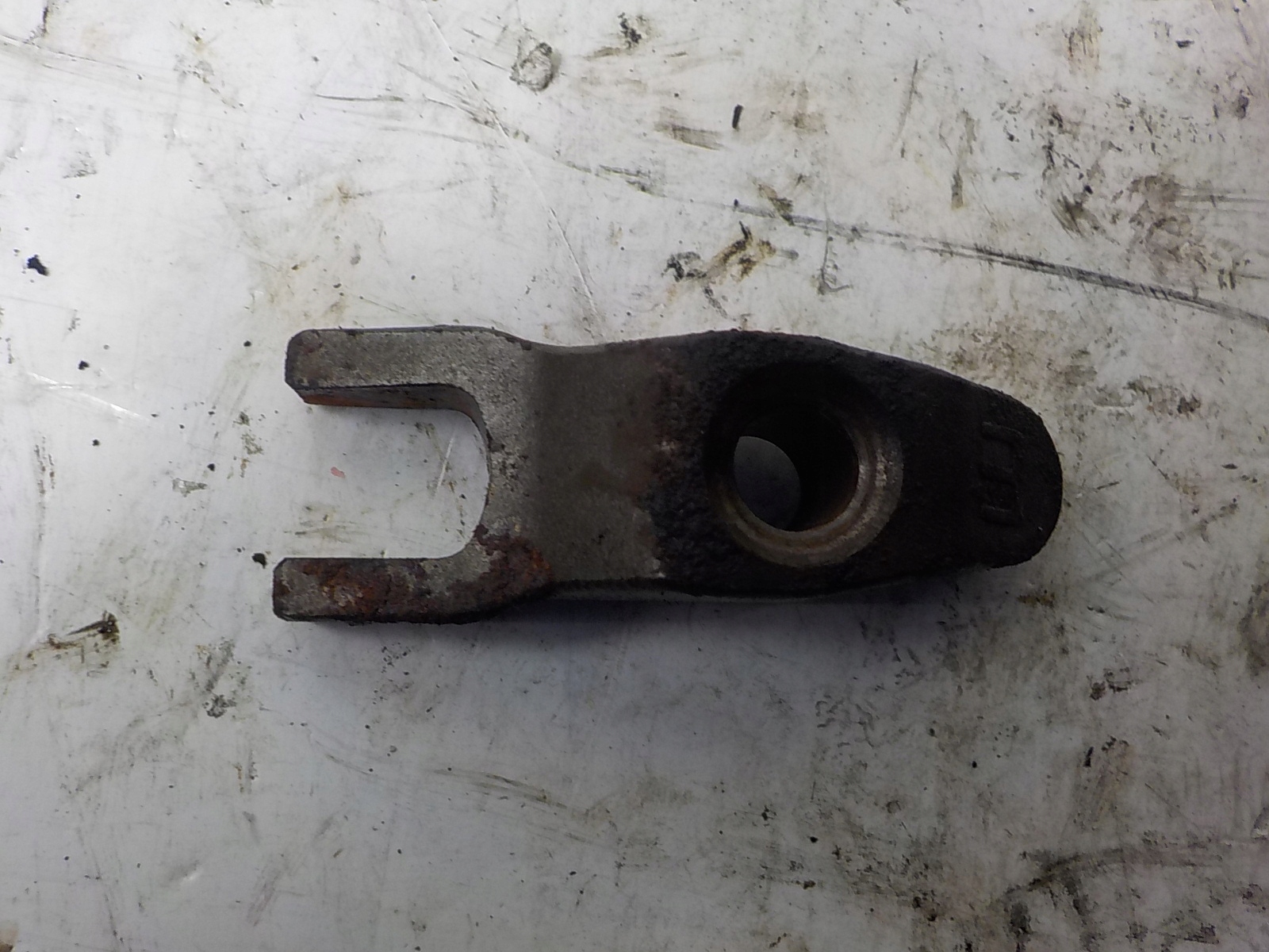 KIA 1.5 CRDI Aufbockständer Halter Einspritzdüse