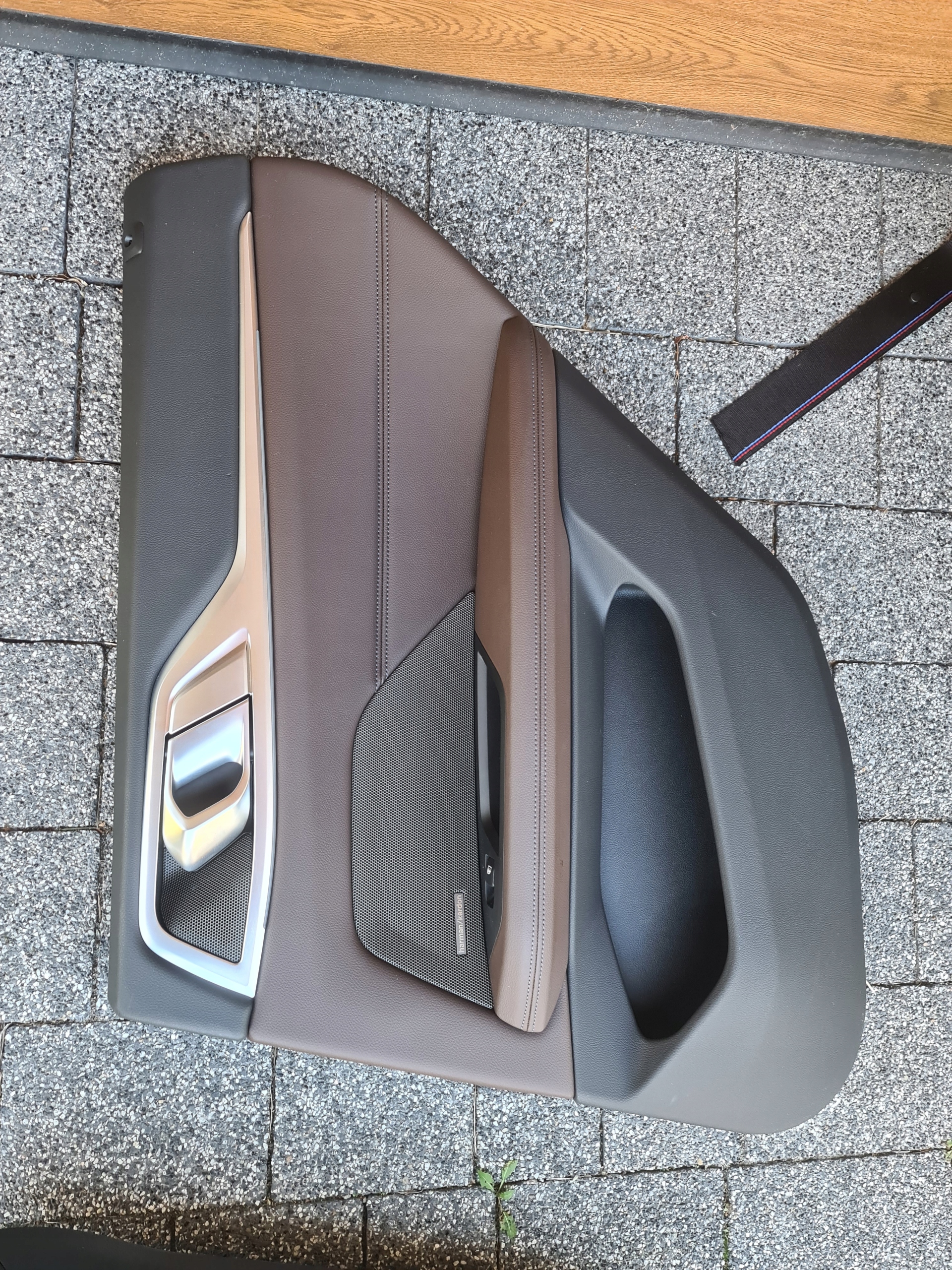 BMW G26 I4 комплект кресла MOKKA
