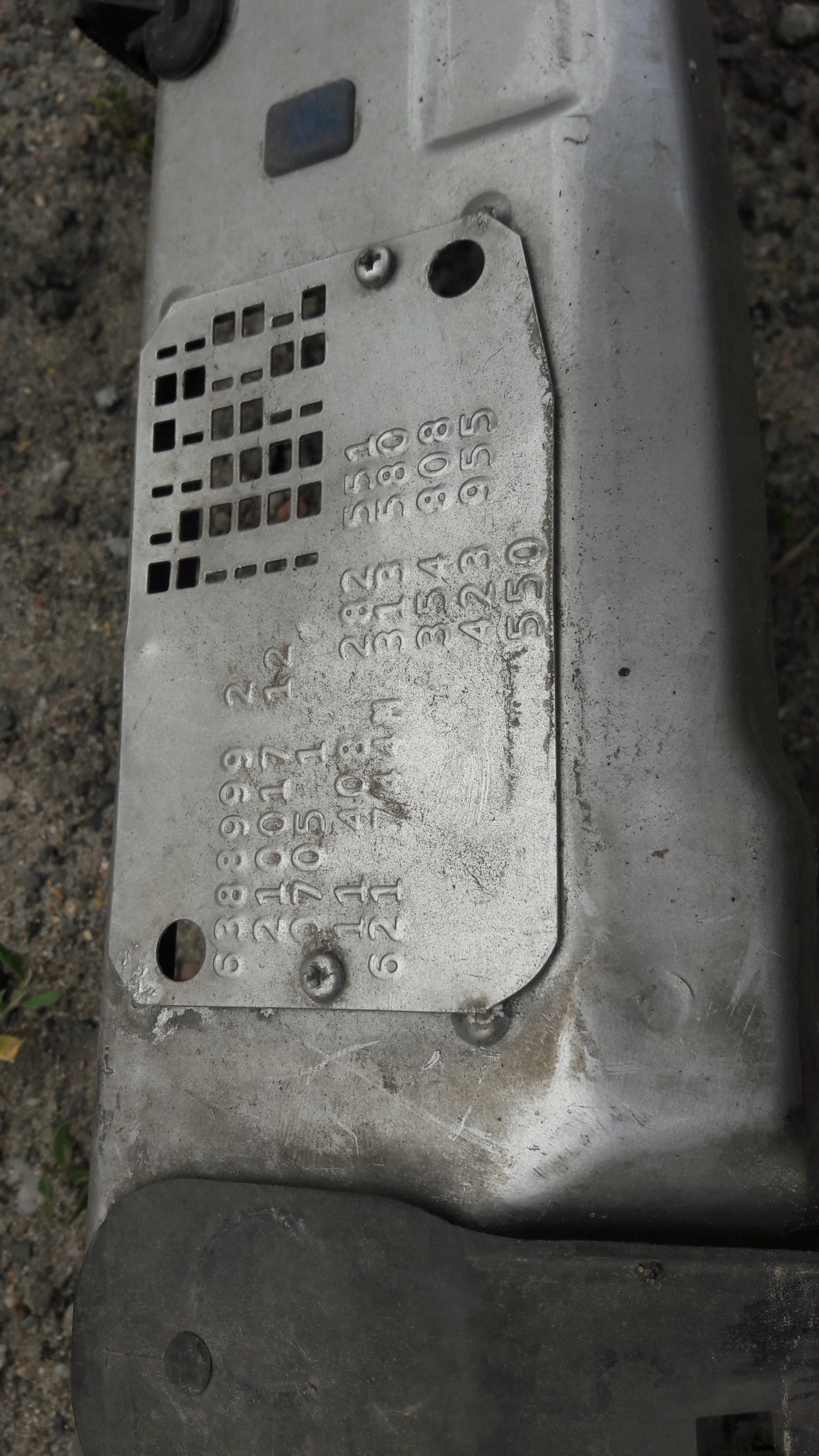 MERCEDES W210 support panel for radiators pillar upper