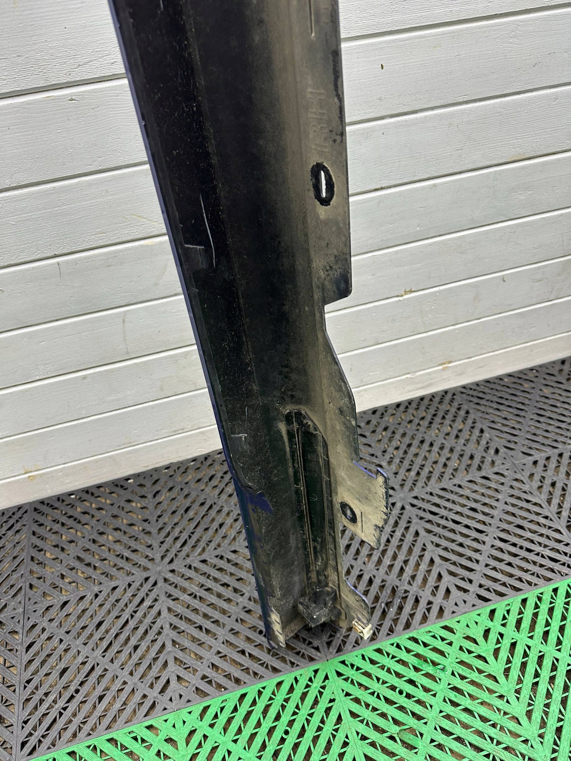 cap threshold front side right BMW 3 G20 G21 M PAKIET