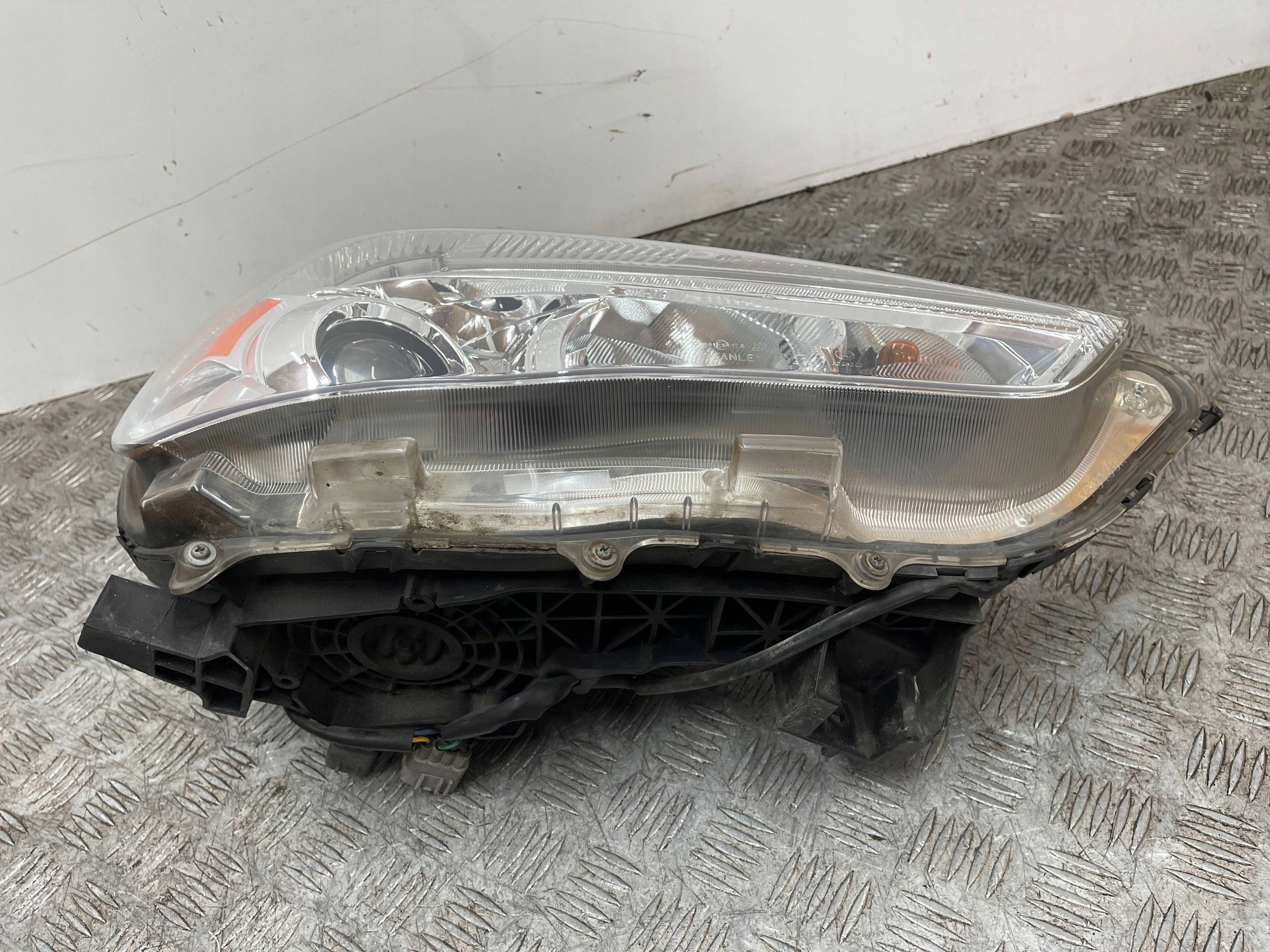 REFLEKTOR light front front right MITSUBISHI ASX 10