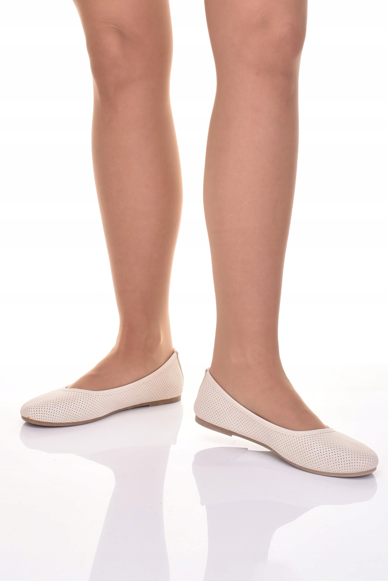 AŻUROWE BALERINY PRZEWIEWNE DAMSKIE BUTY SKÓRZANE BEŻOWE BALETKI Rozmiar 40
