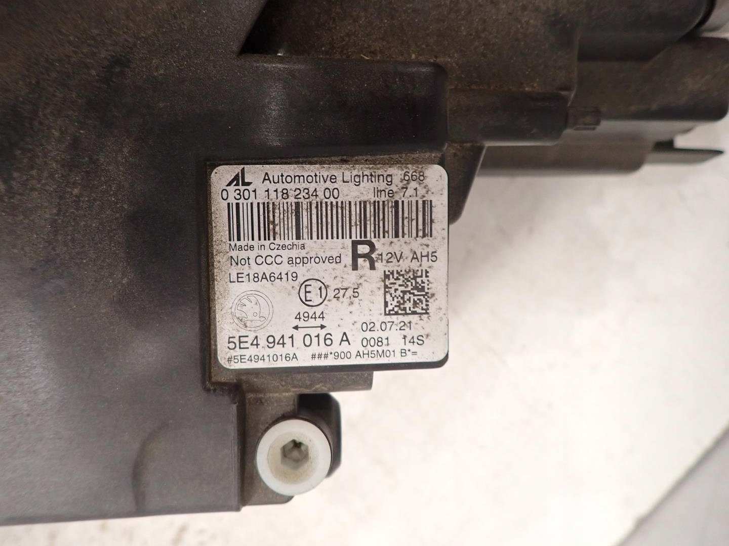 light front front right SKODA OCTAVIA IV 2020- FULL LED 5E4941016A