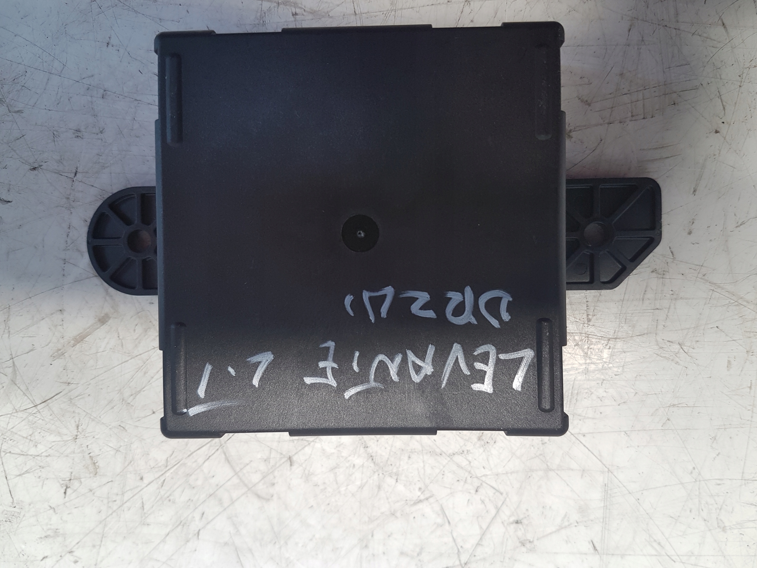 MASERATI LEVANTE module control unit door 52851641AF
