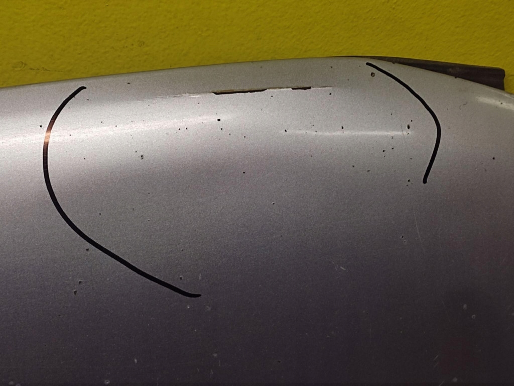TOYOTA RAV4 bonnet