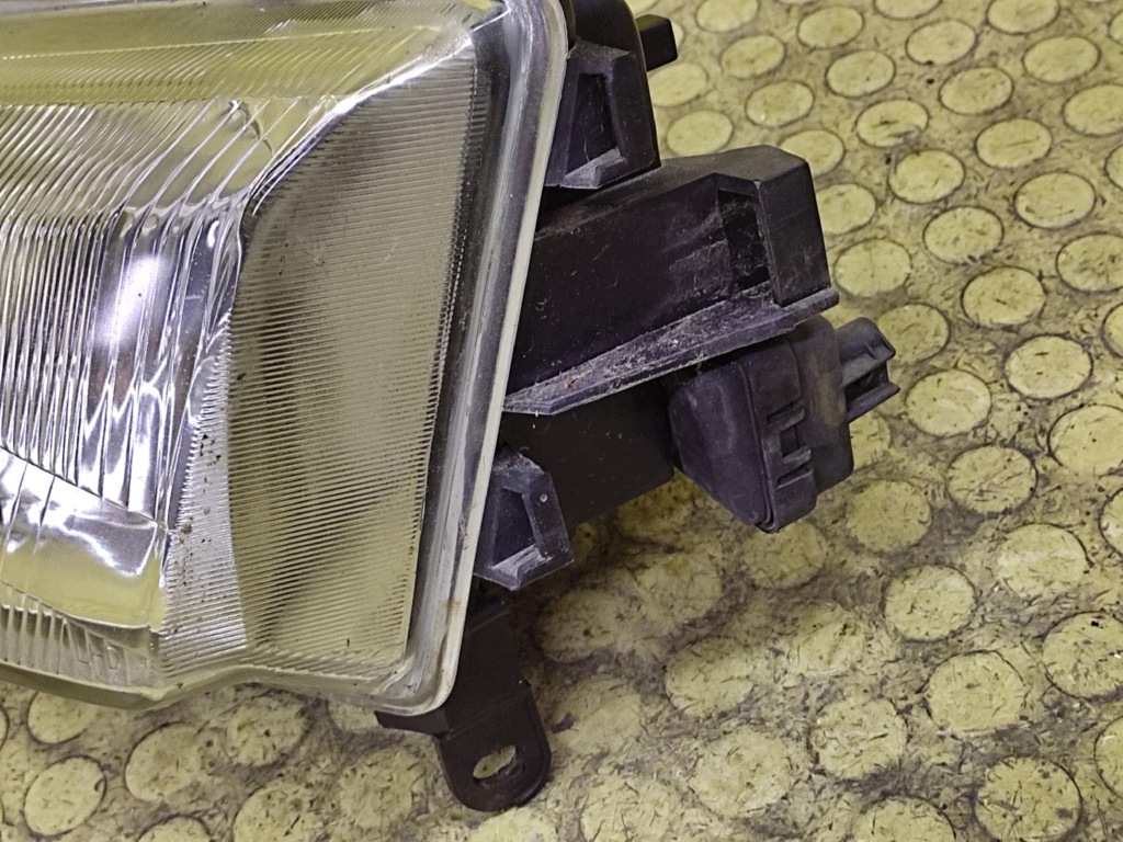 OPEL VECTRA B REFLEKTOR light left front