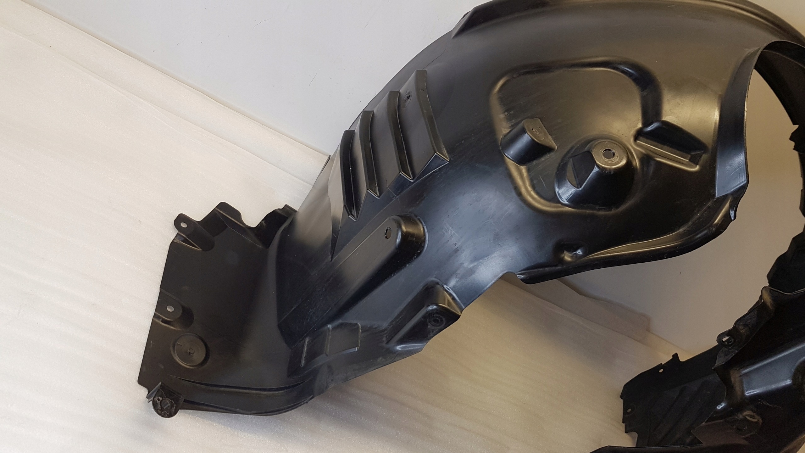 mudguard left front BMW 1 F70 2 F74 9629831