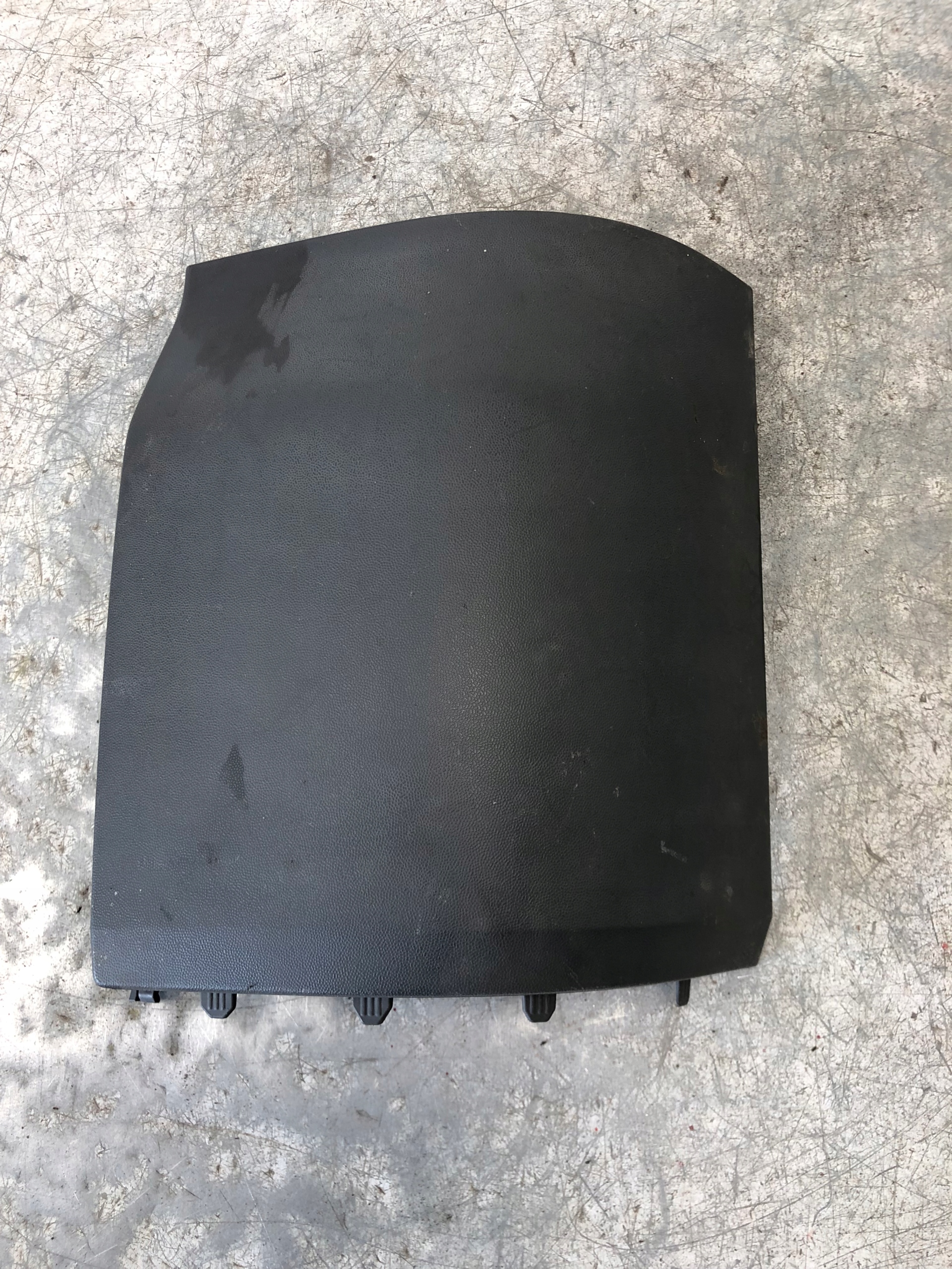 Ecke der Stoßstange rechts heck VW T5 7H0807322B