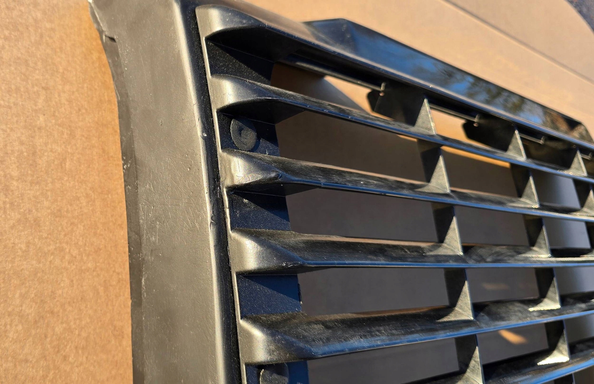 Land Rover Defender Grill Grill lift