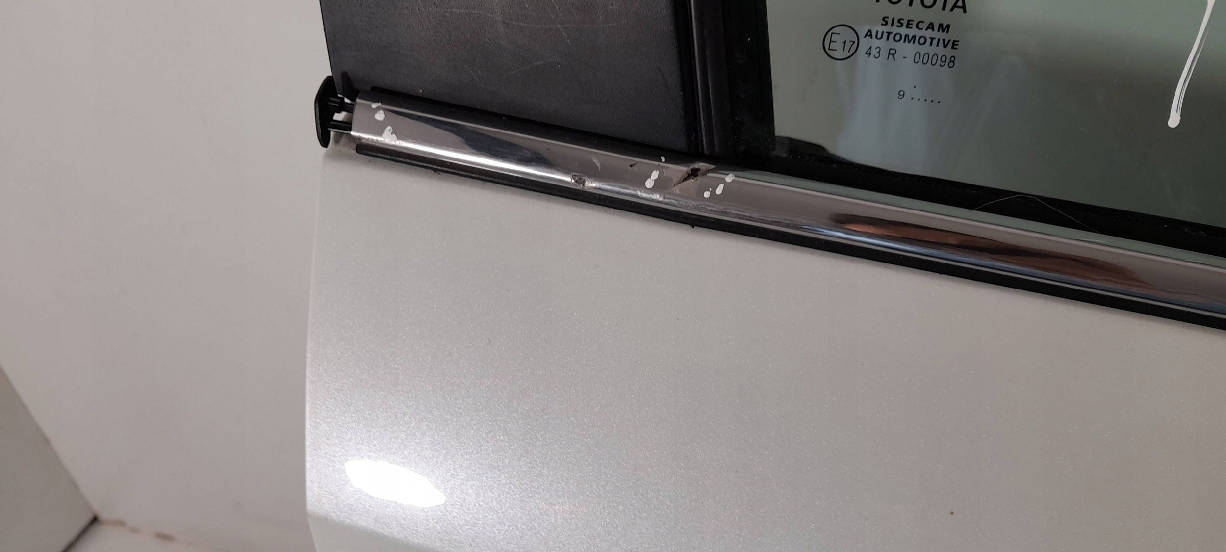 Toyota Corolla E21 door front right 070 (T483)