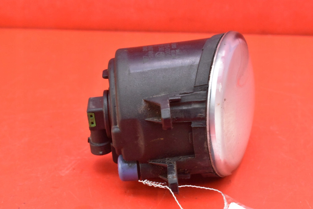 fog light right front front 89210656 TOYOTA COROLLA E14 06-10