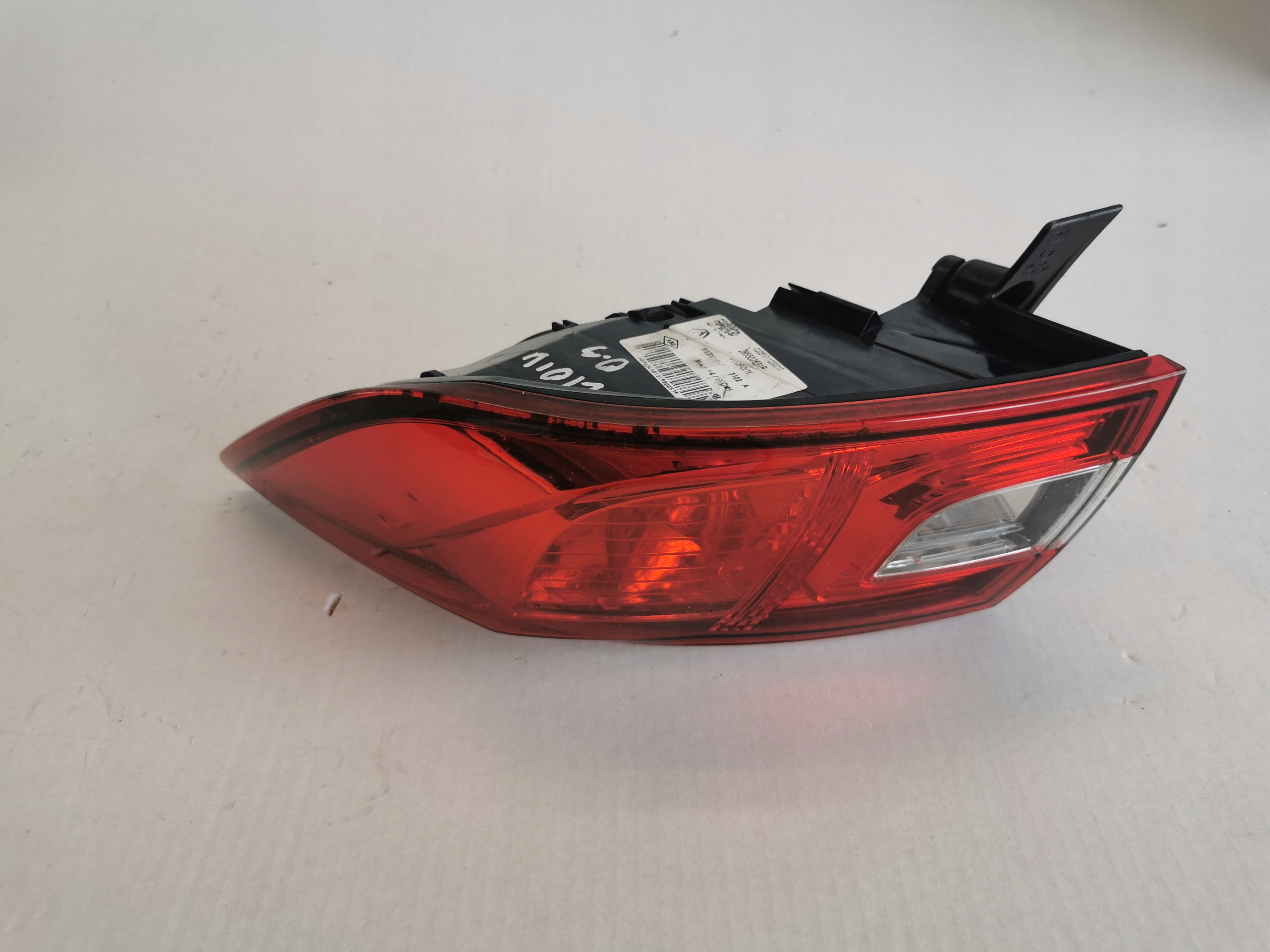 фонарь правый 265502631R renault CLIO IV оригинал