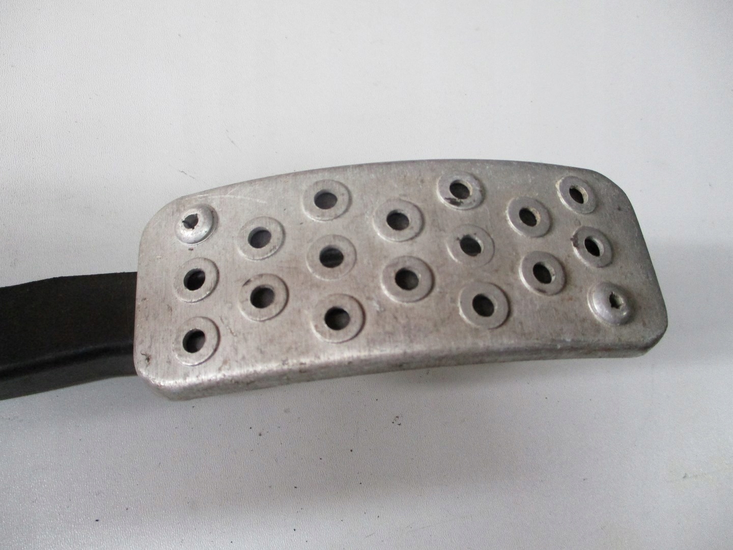 PEDAŁ GAZU RENAULT LAGUNA 3 180020039R