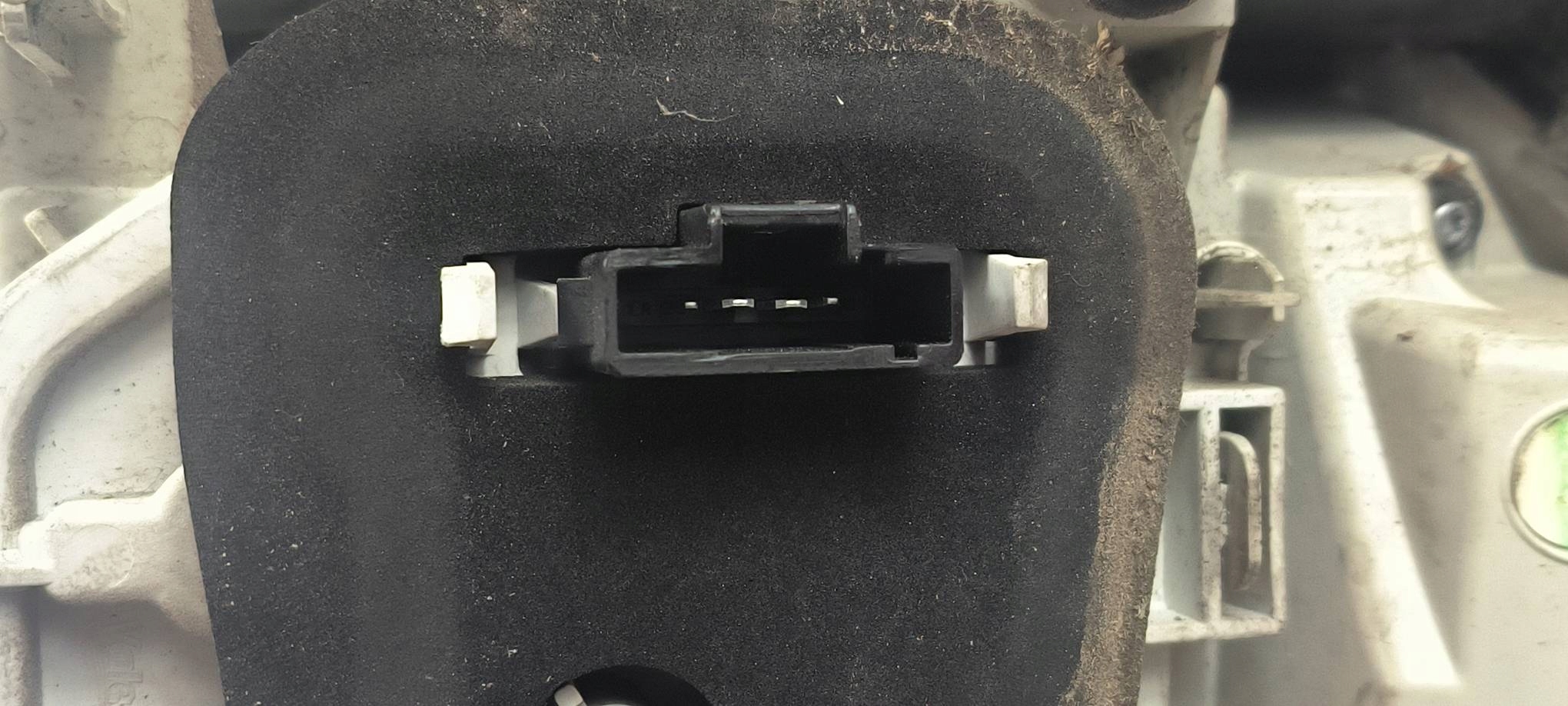light left rear part 9678074280 PEUGEOT 2008 and