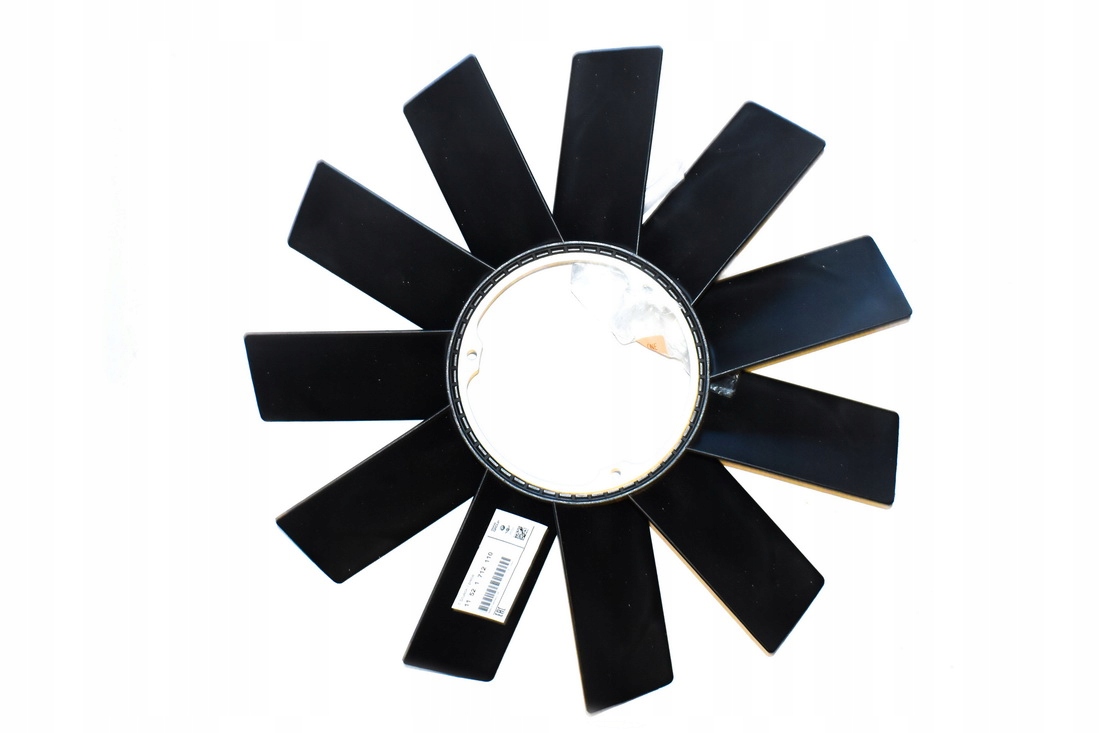 Větráček ventilátoru Bmw E34 E32 E39 E38 V8 530 535 540 730 740 750 840