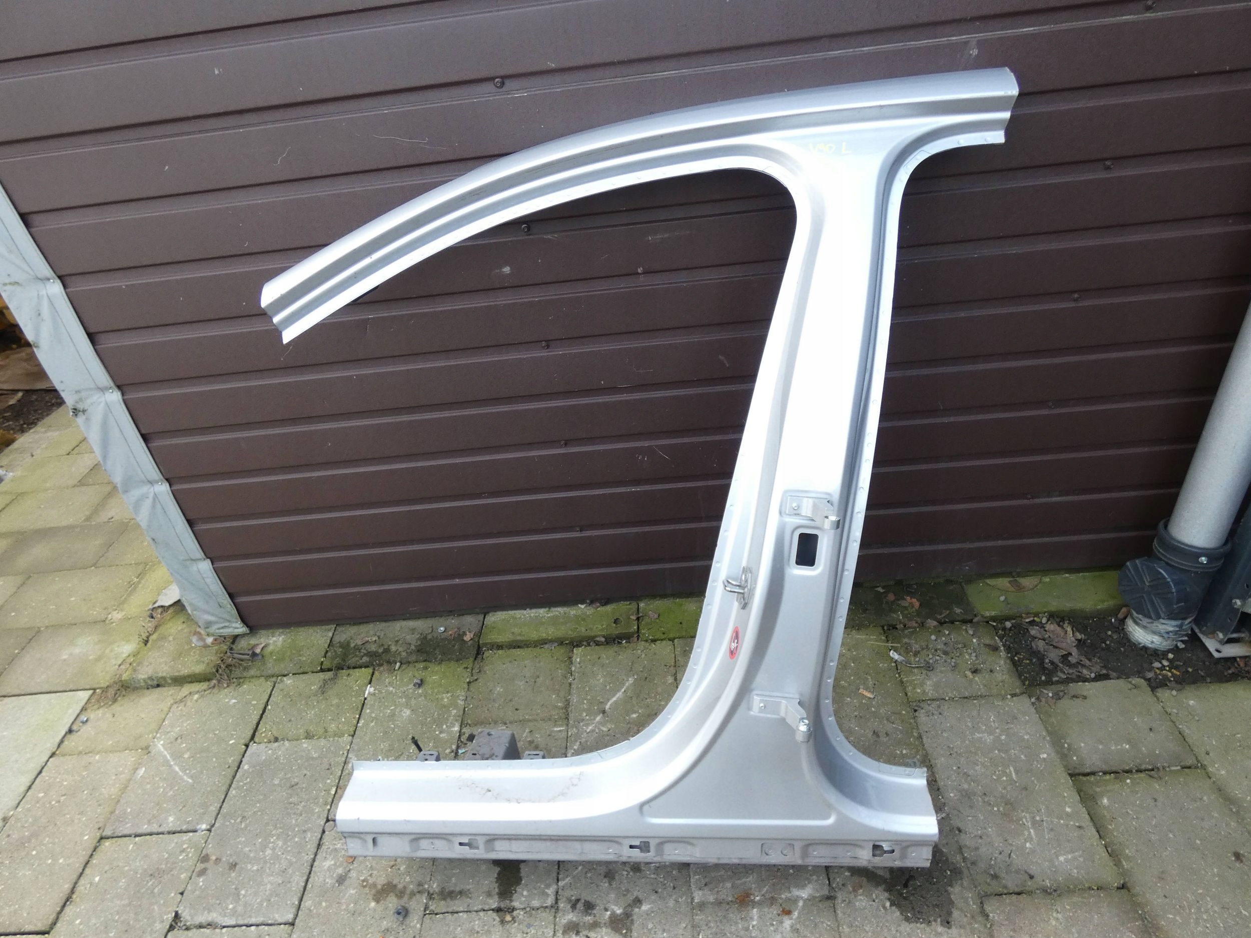 VOLVO V90 II S90 pillar left central quarter