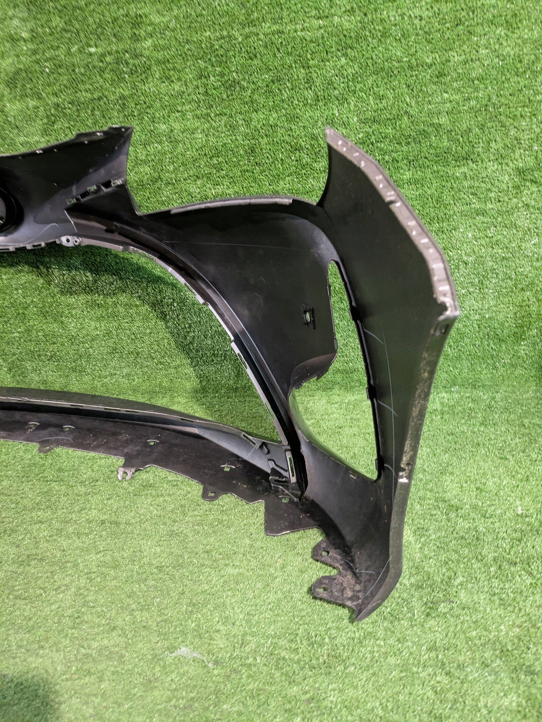 front bumper front TOYOTA YARIS III LIFT 17- NR.Z9078