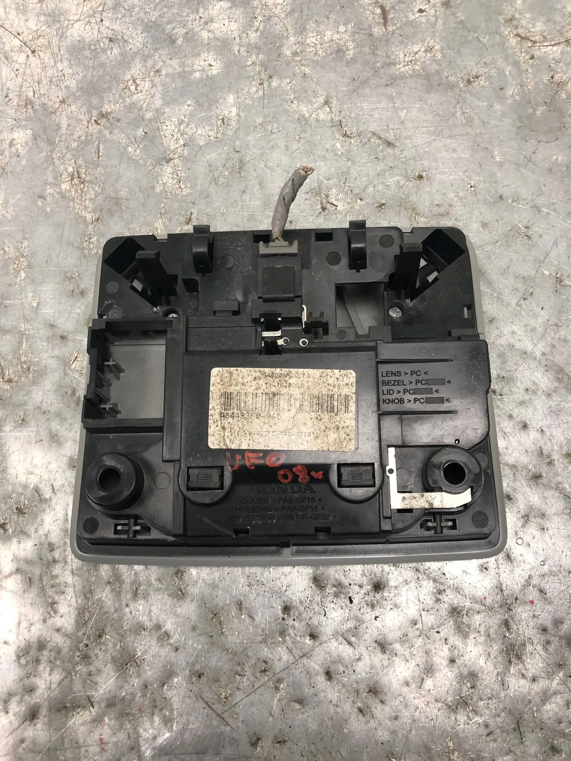FANALE CIELO INTERNO HONDA CIVIC VIII UFO 34400SMG-E7