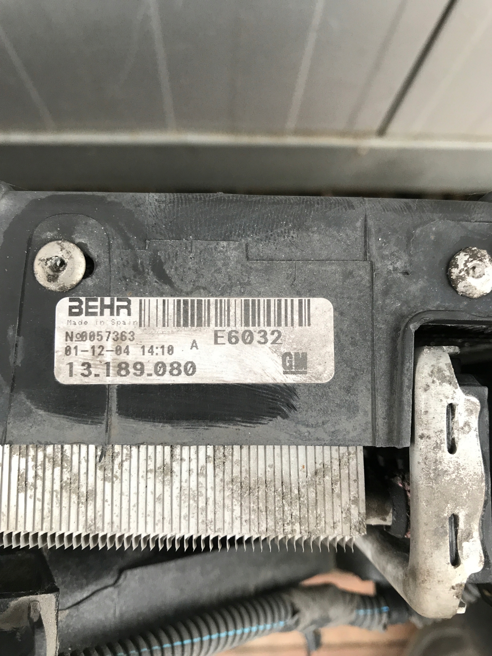 chladič ventilátor předek TIGRA B 1.4 13189080