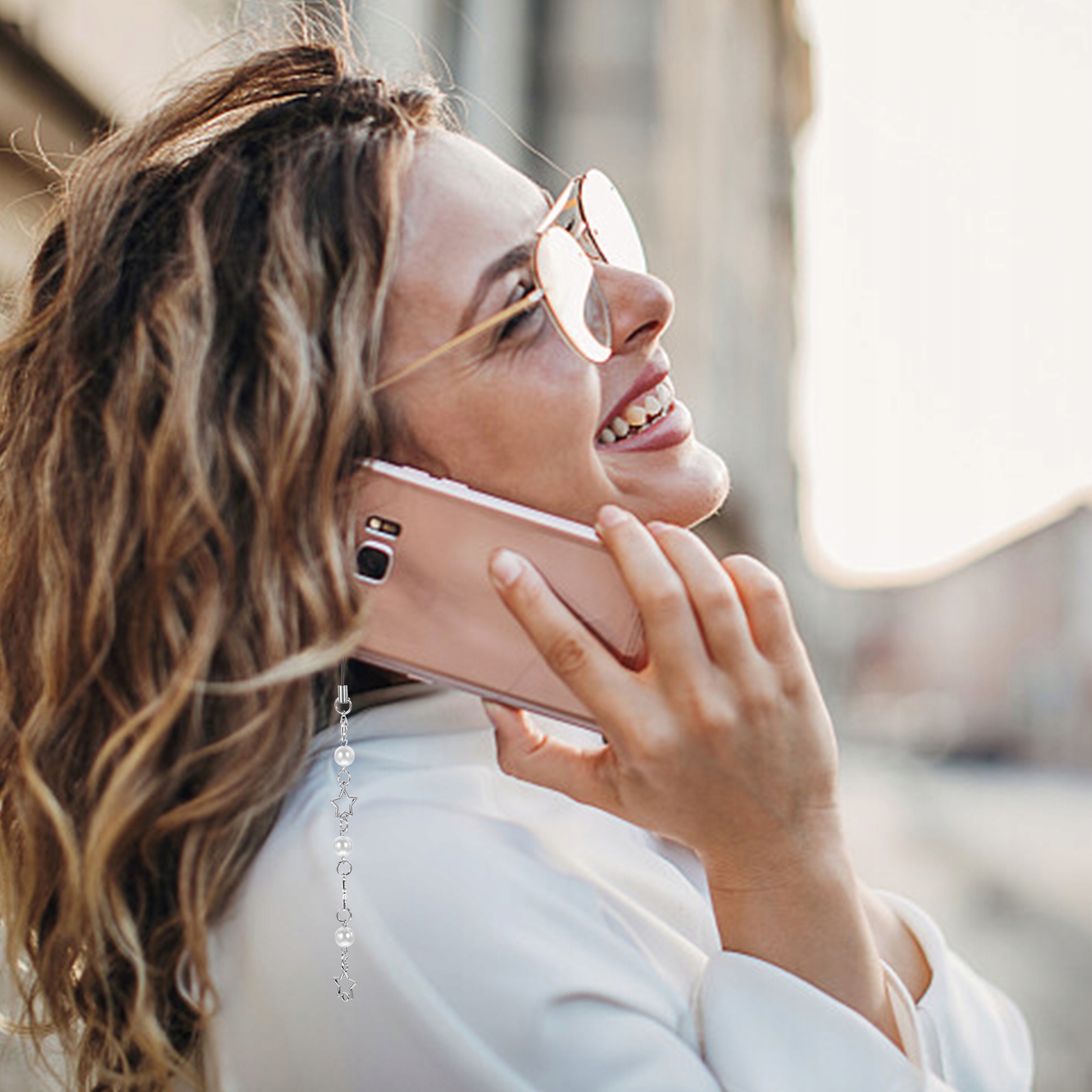 TELEFONY WISZĄCE Z ŁAŃCUCHEM Producent inny