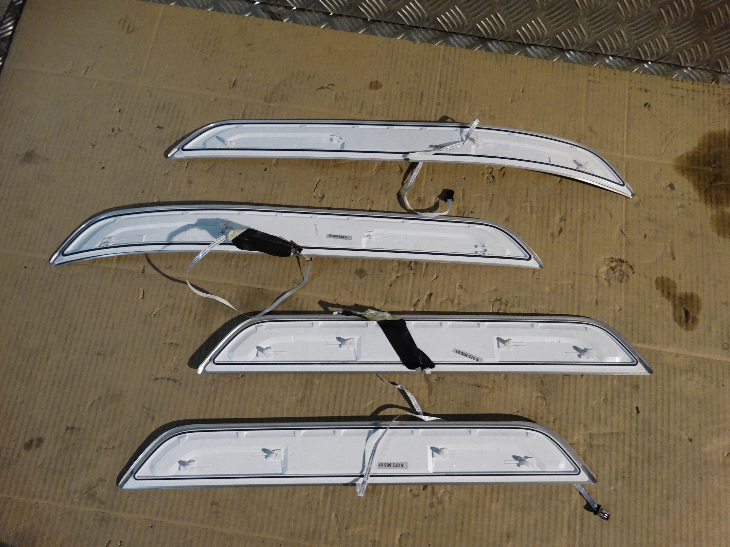 mouldings caps threshold LED V12 BMW G12 M7 760i 1