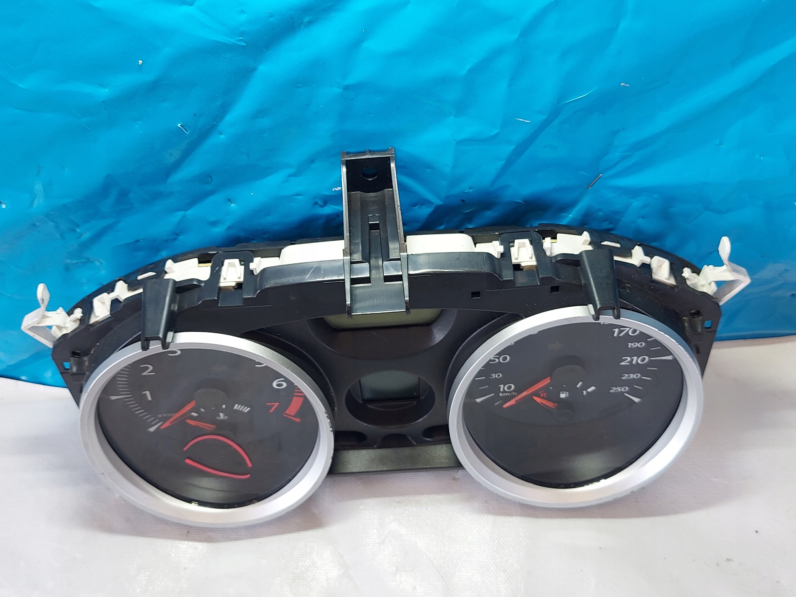 dials clock MEGANE II COUPE 2.0 16V 8200408790