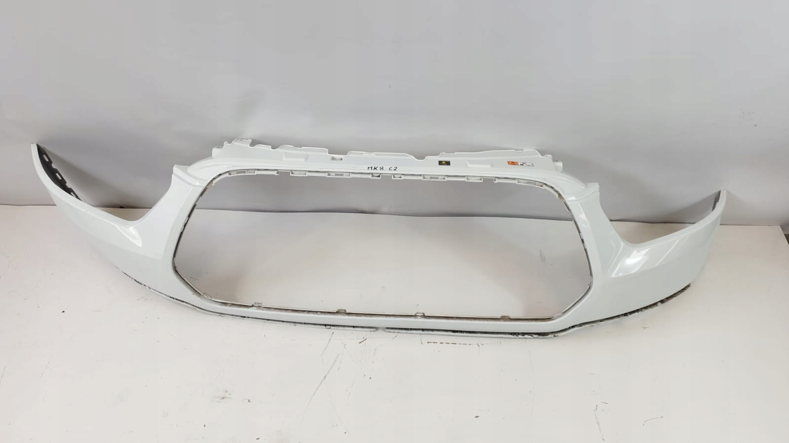 РЕШЕТКА РАДИАТОРА FORD TRANSIT MK8