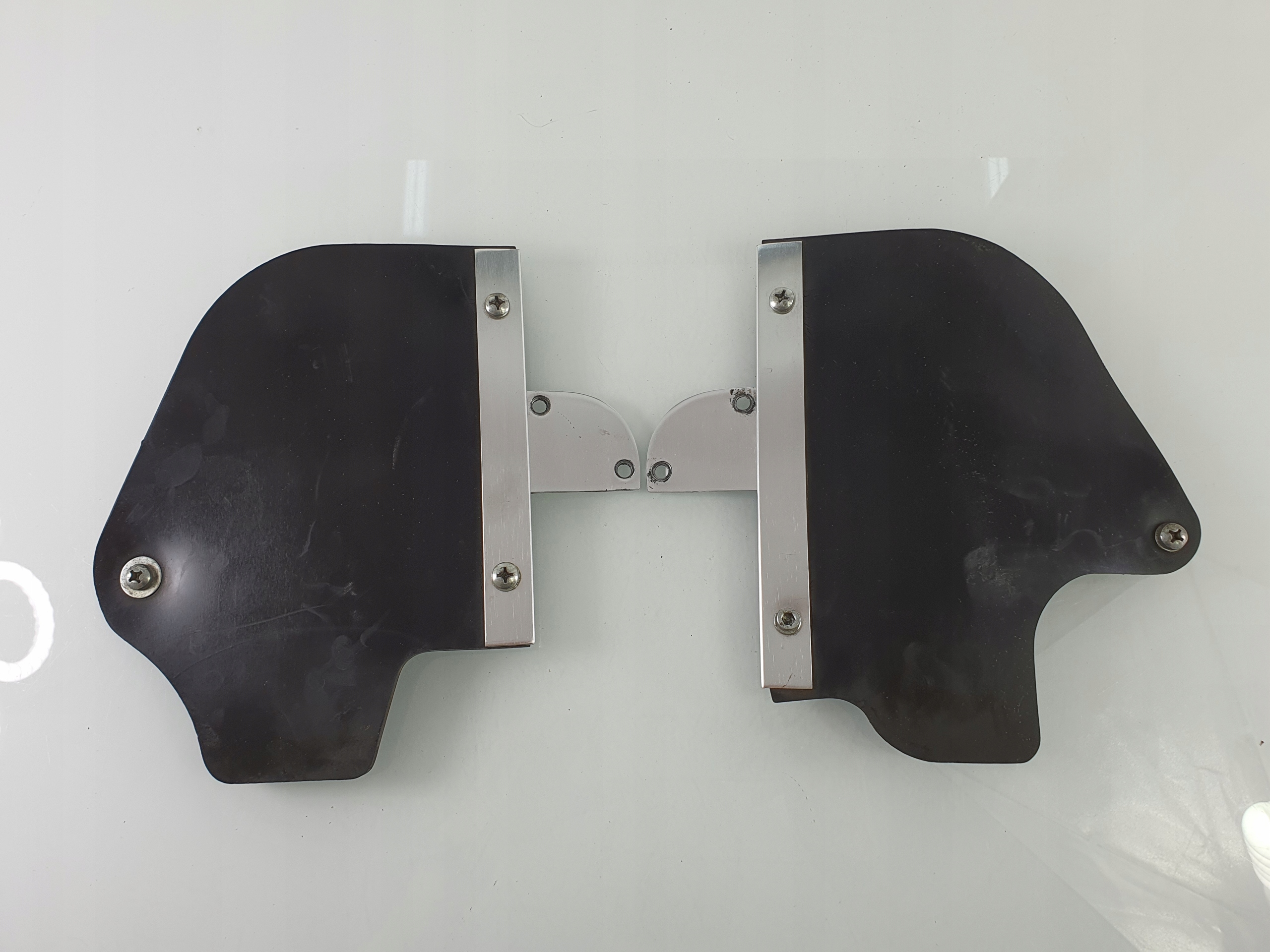 C490 DEFLEKTOR OSLONA MOTOCYKLOWA GUMA KPL CHOPPER