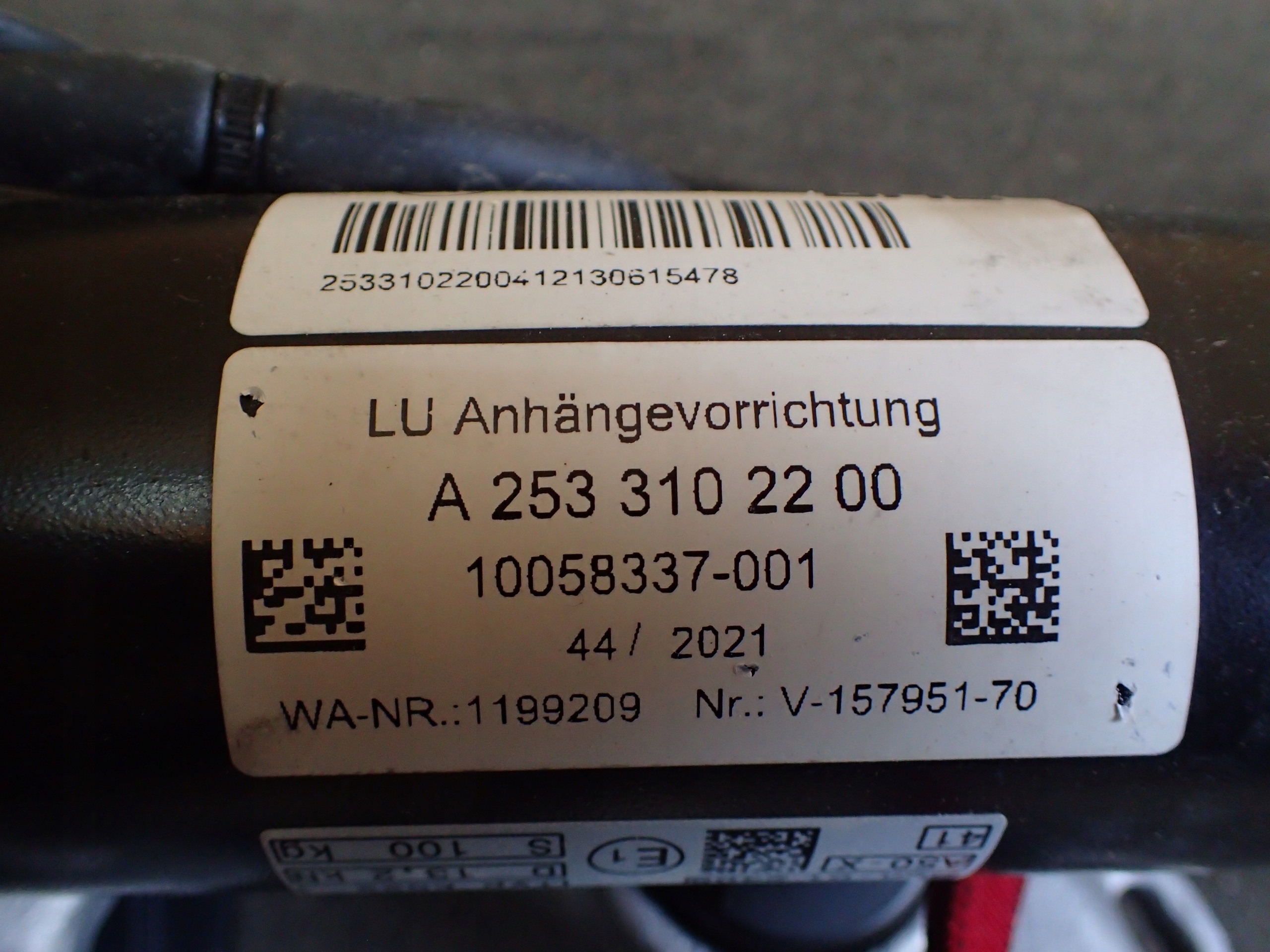 HAK HOLOWNICZY MERCEDES GLC W253 A2533102200 Producent inny