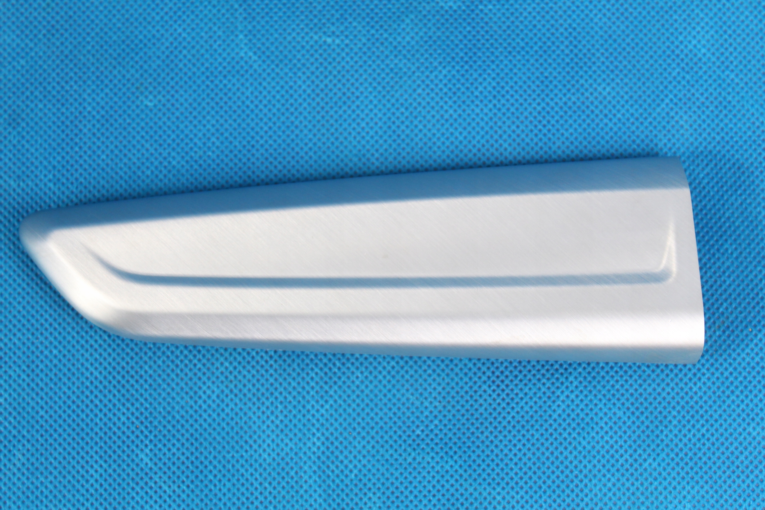 AUDI Q2 ОФОРМЛЕНИЕ ОБШЫВКИ ДВЕРИ ПЕРЕД ЛЕВЫЙnk 2019R1a867585b