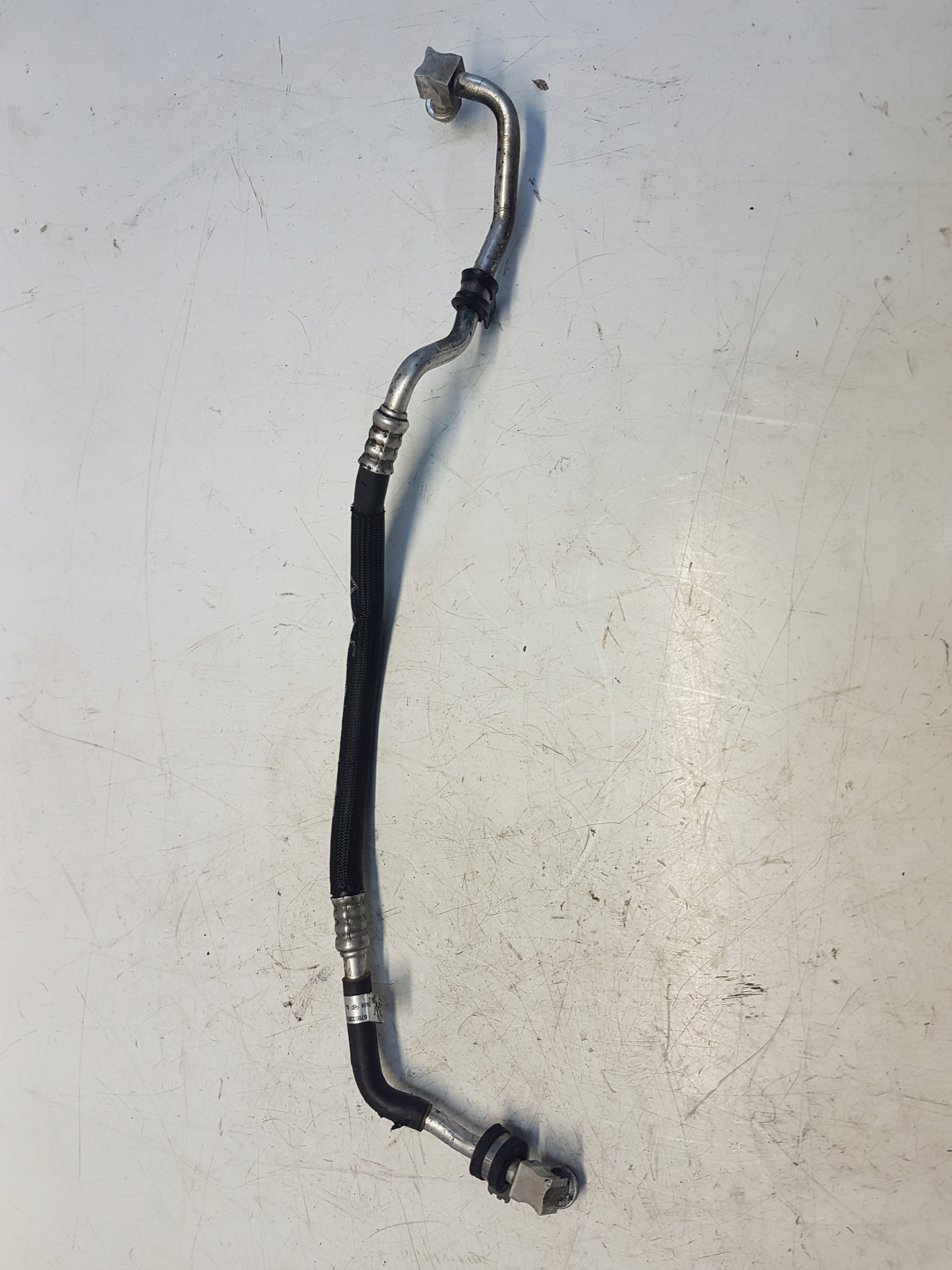 MASERATI LEVANTE КОНДИЦИОНЕР 670033074