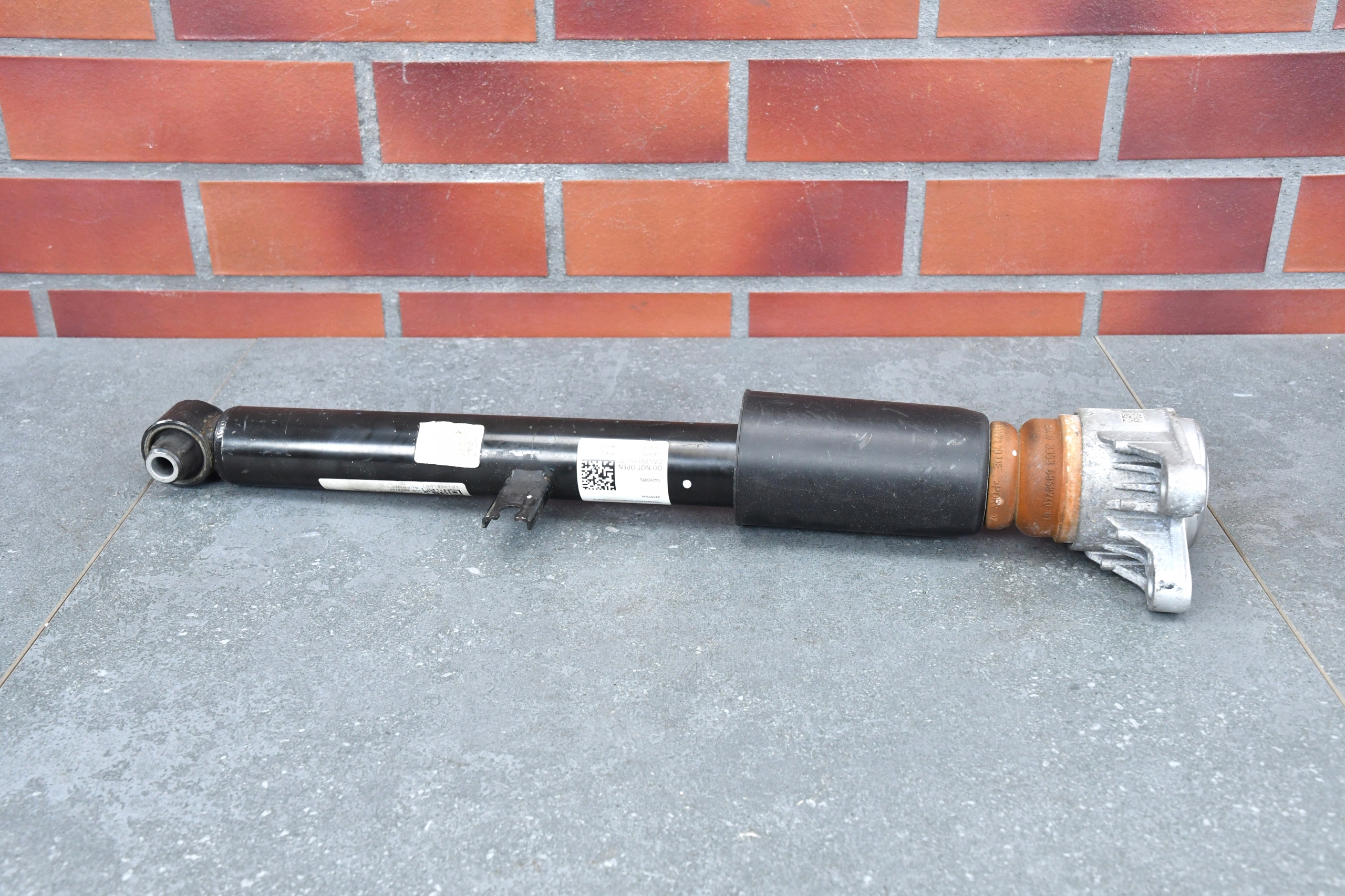 shock absorber right left rear part rear BMW 2 G42 4161km