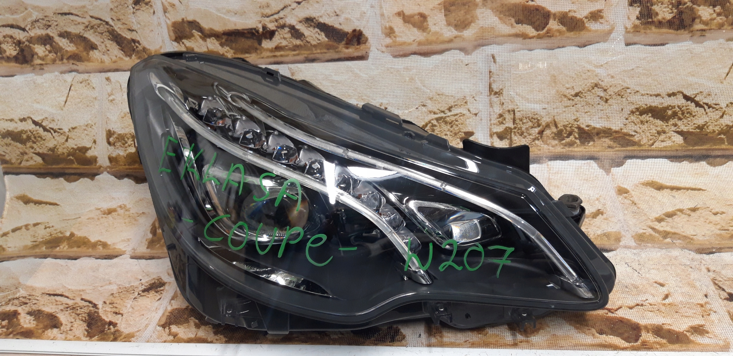 mercedes E KLASA coupe cabrio w207 lift full led ils lewa europa prawa