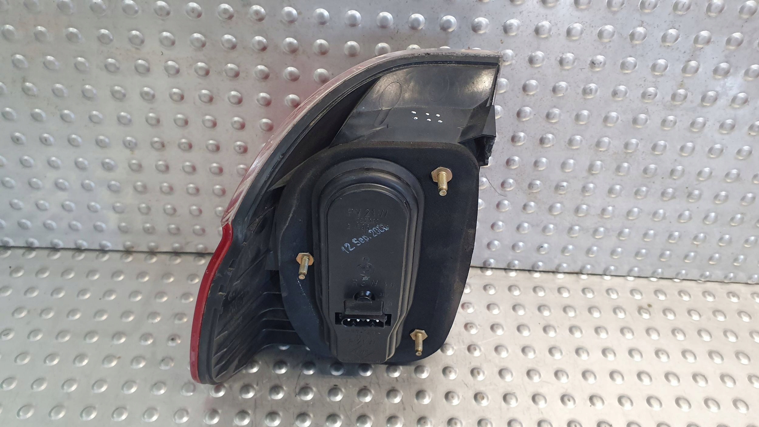 light rear part right BMW 5 E39 KOMBI LIFT 6902532 95