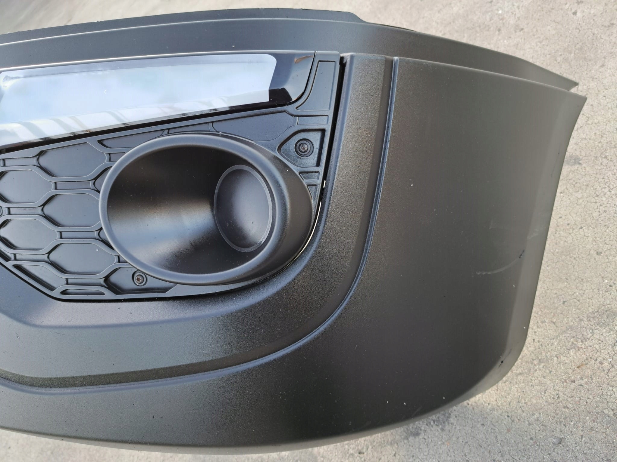 front bumper original IVECO DAILY IV 5802510181 2014-2019R demontaz