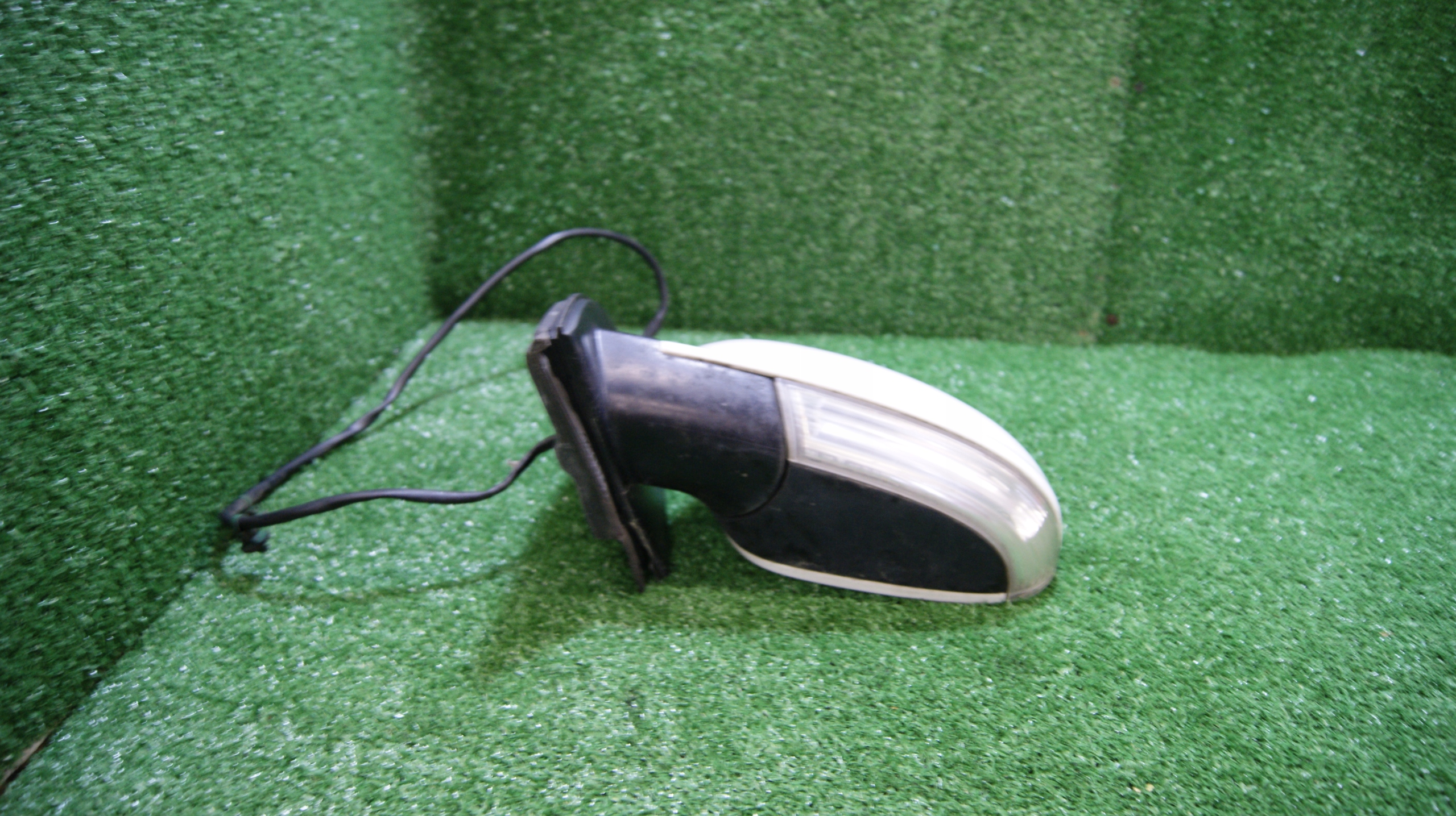 mirror left electrics VOLKSWAGEN GOLF 5 6pin