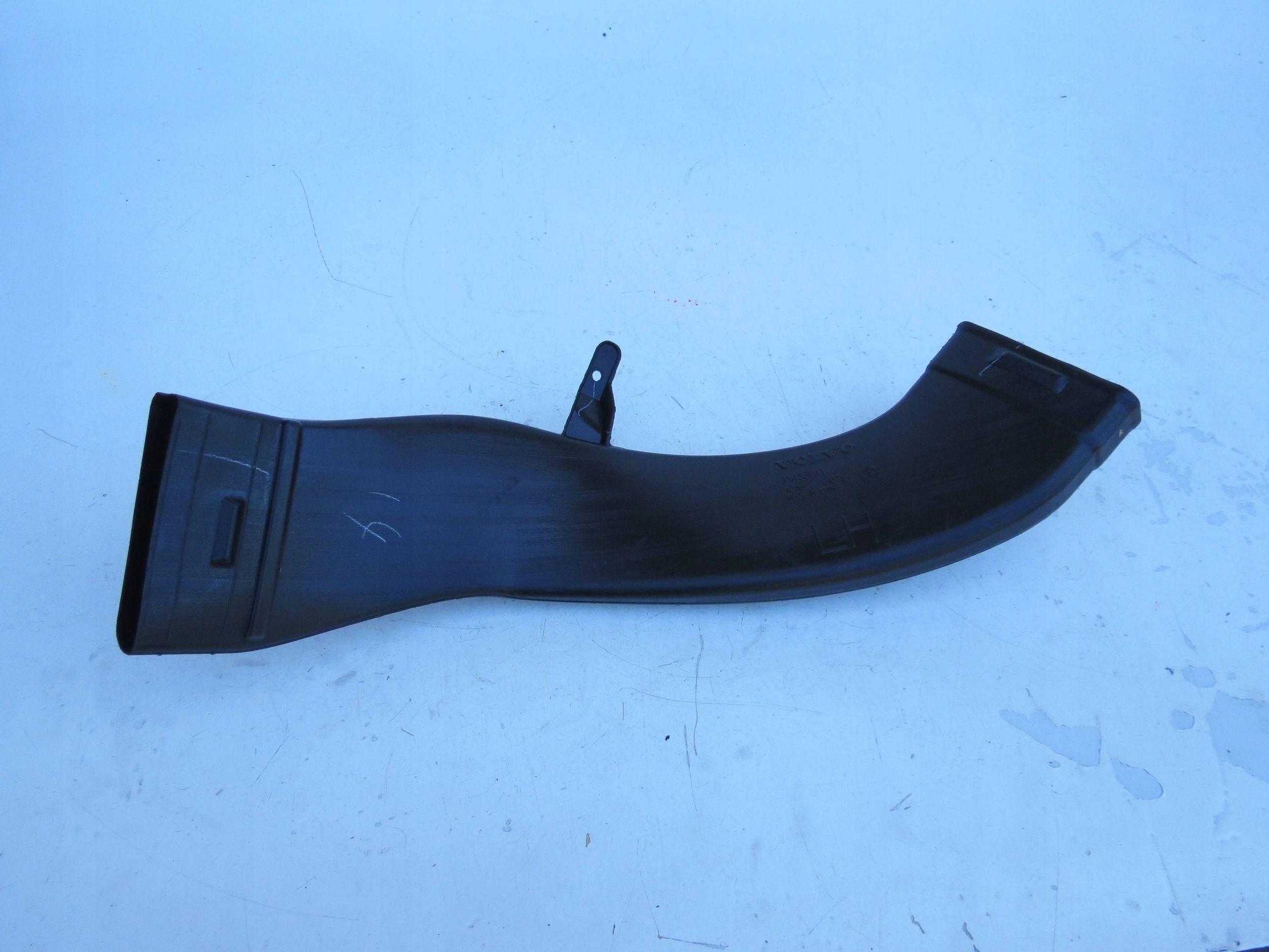 drain tube pipe VOLVO XC60 II 2.0 T6 2017 31436941