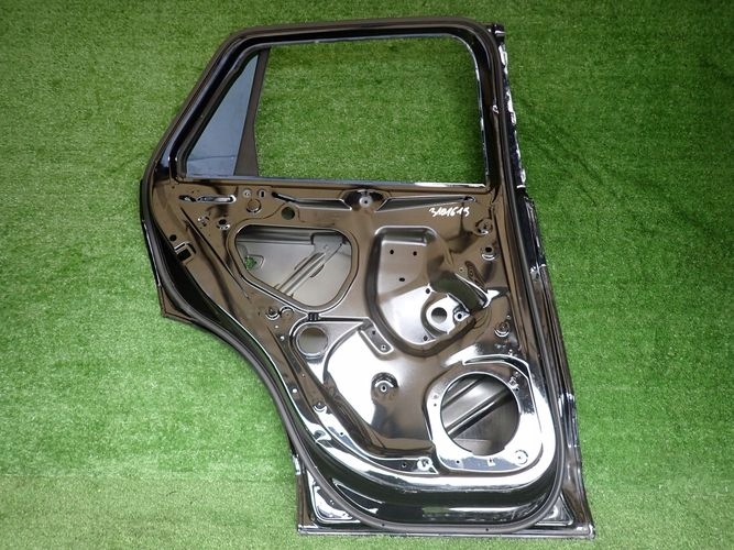 AUDI Q2 81A door left rear. rear part