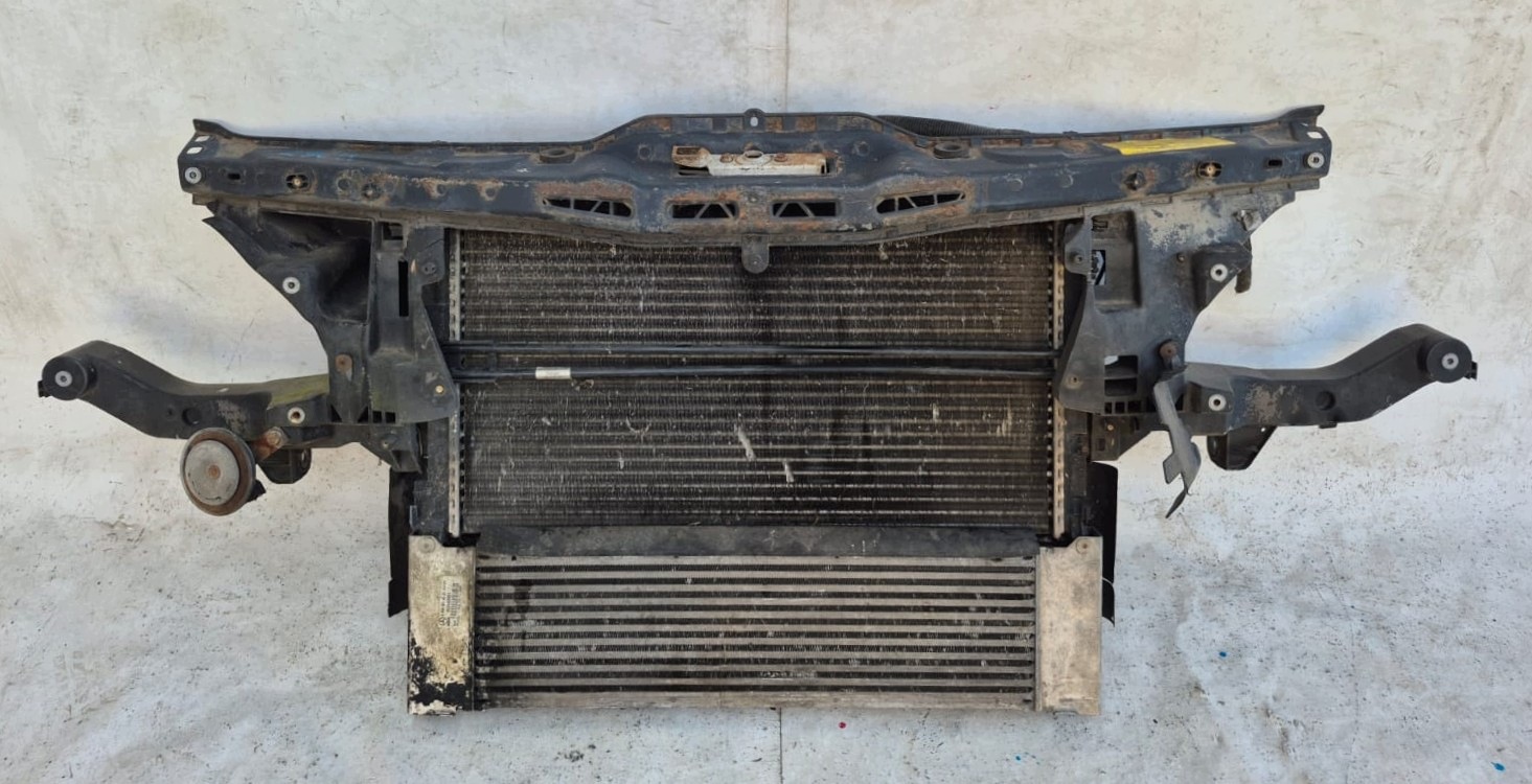 MERCEDES VITO W639 2.2CDI 03- front body wall front pillar iron