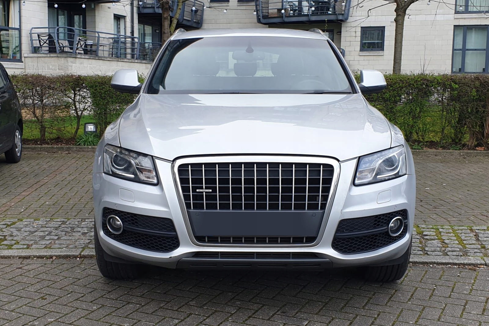 AUDI Q5 8R 2008-2012 ATRAPA CHŁODNICY GRILL STYLIZACJA NA SQ5 Producent części Inny