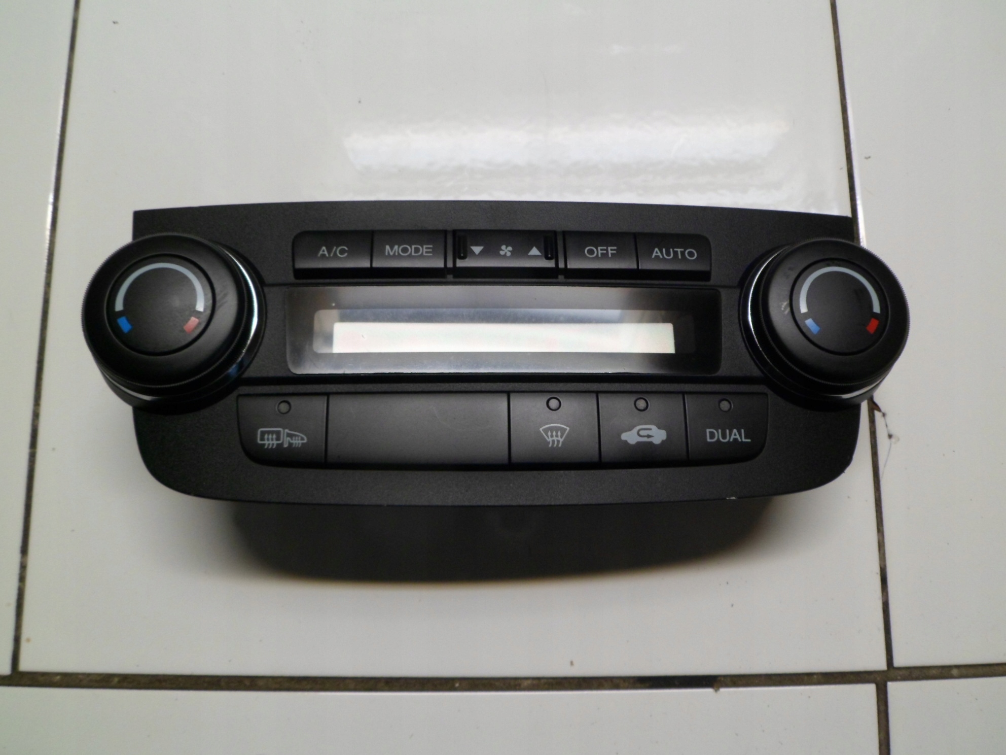 HONDA CR-V III Unite commande clima Bouches buses 79600 SWA E4