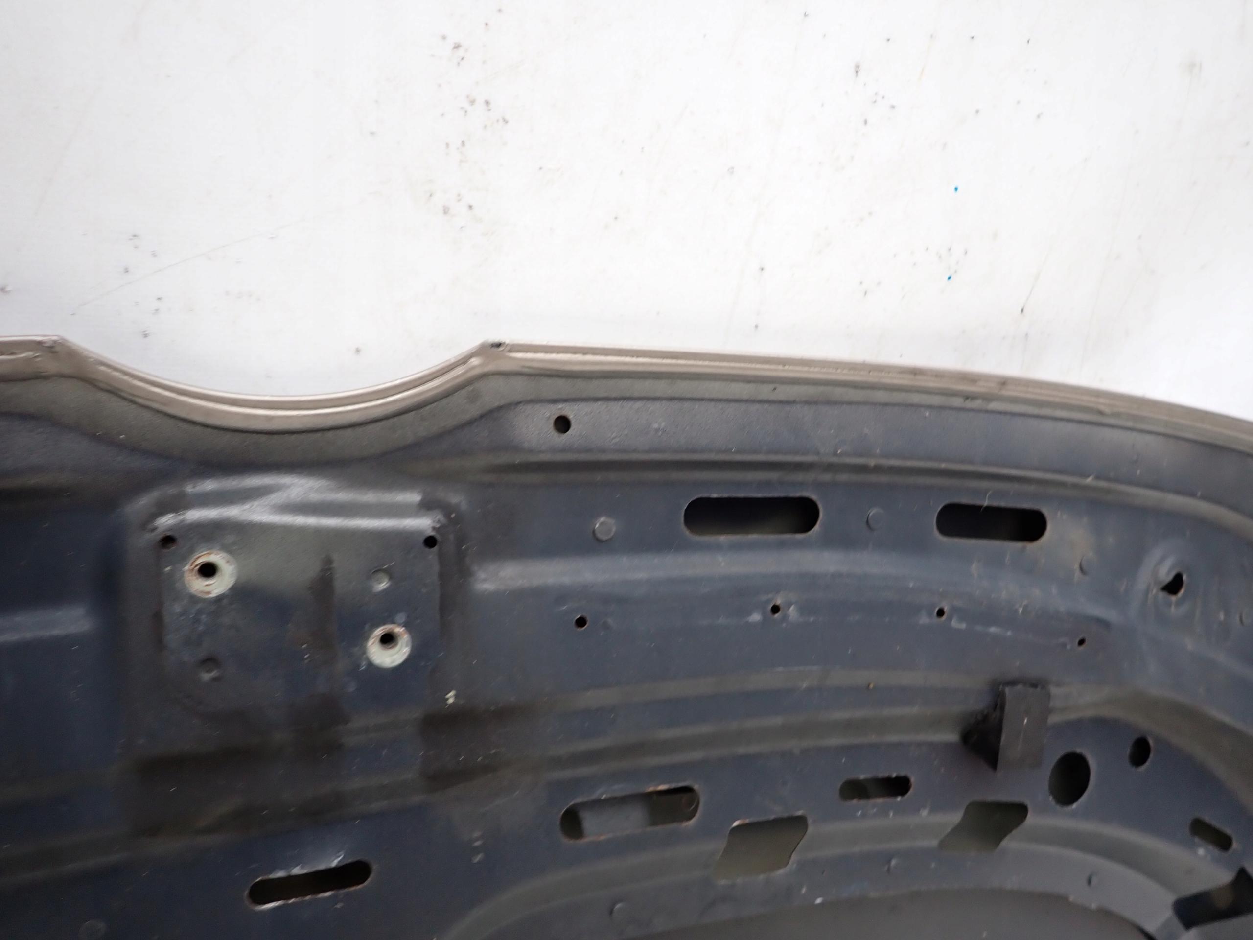 VW TOURAN 1T0 CADDY 10- Capot