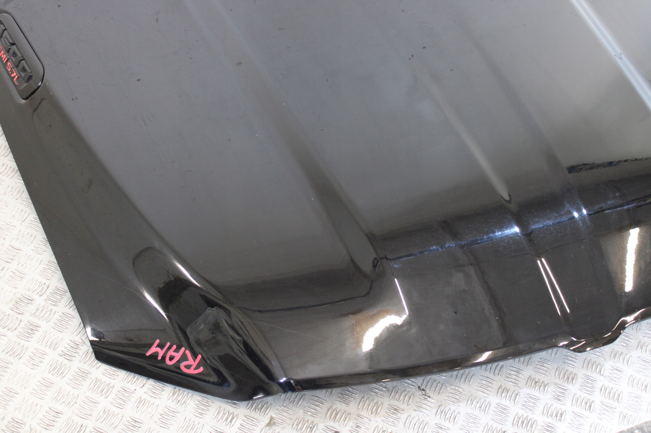 Capot Complète DODGE RAM V 5 1500 2019