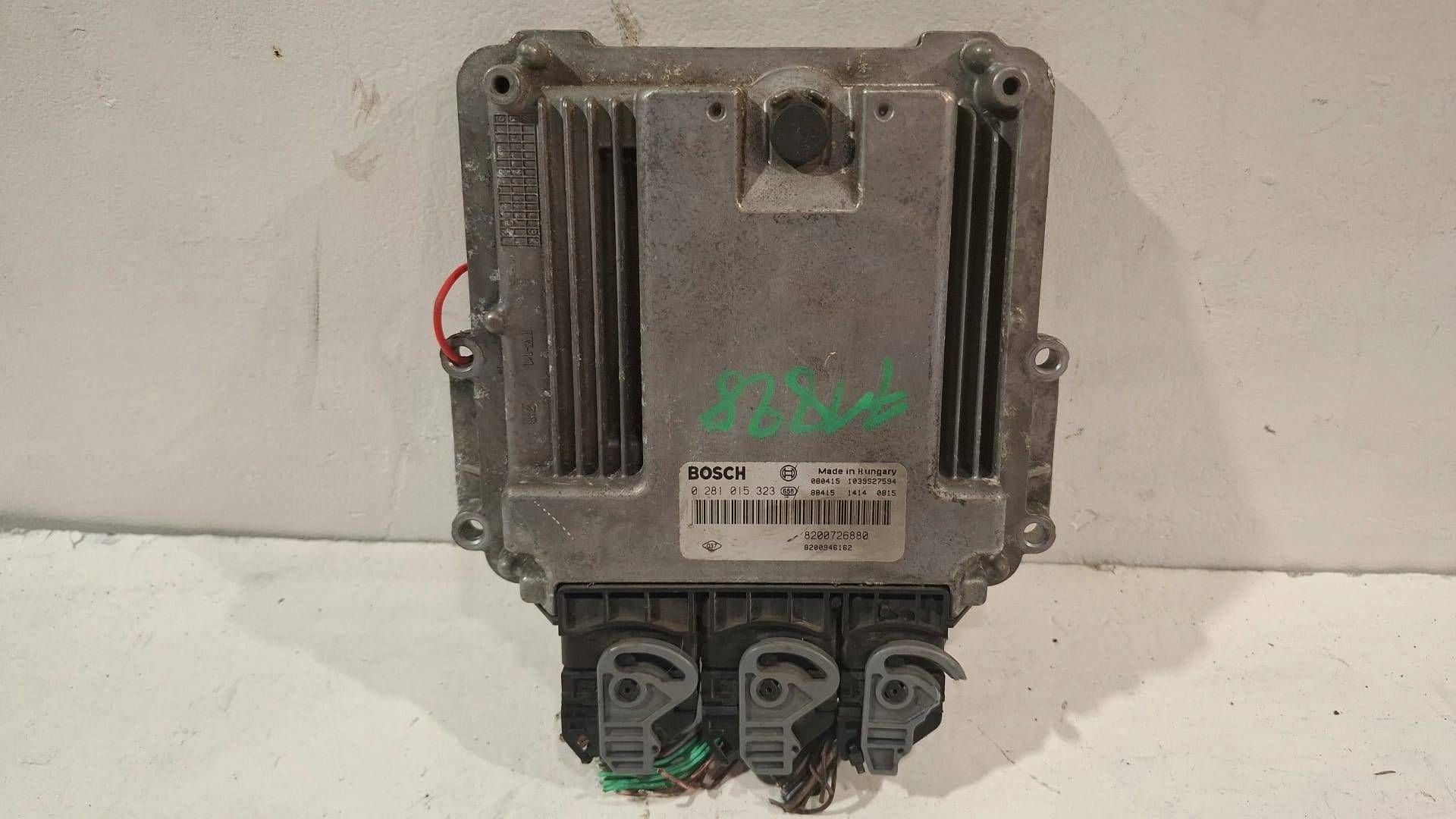 control unit of the engine computer 0281015323 Renault Laguna III 2.0 DCI