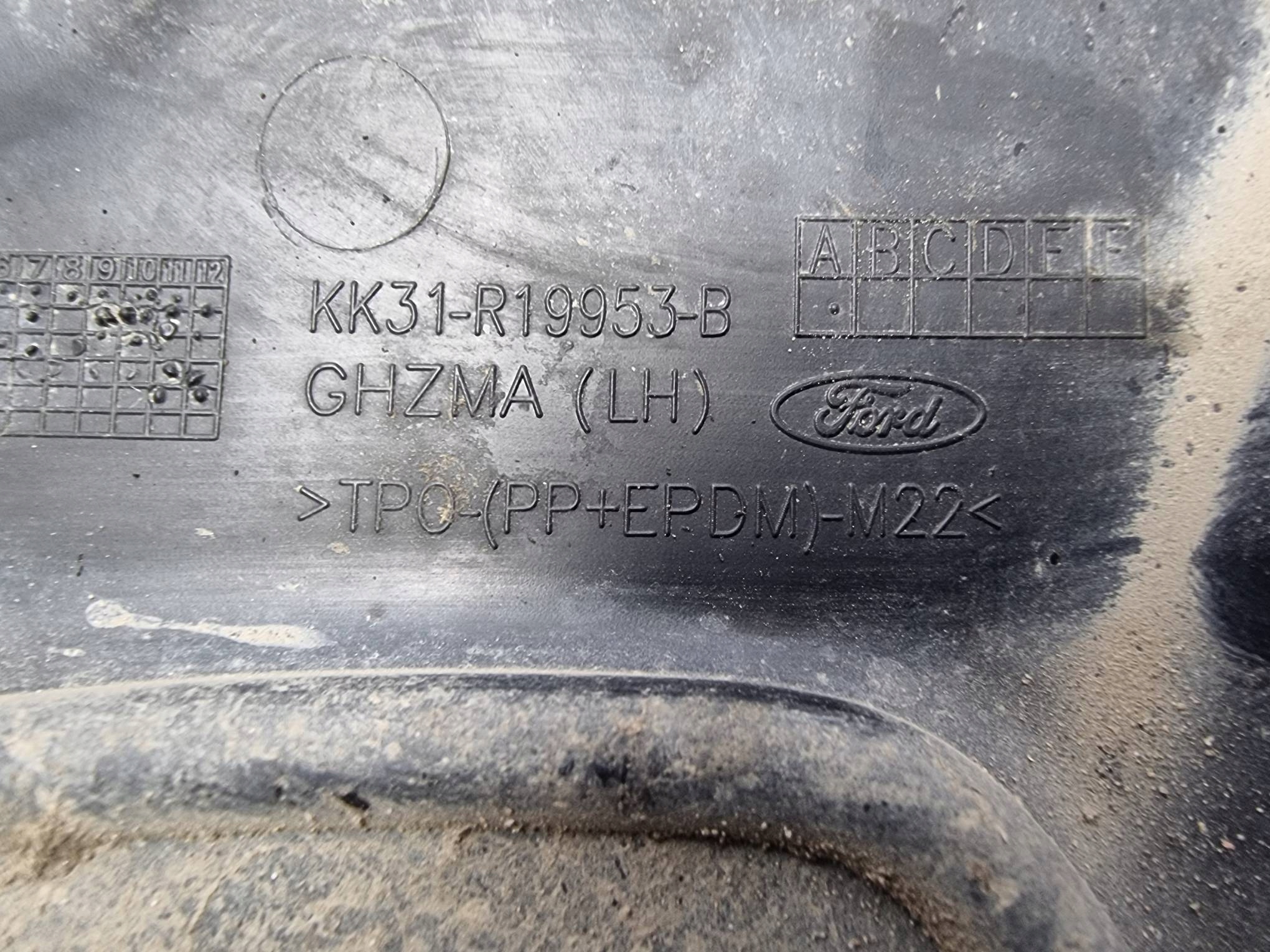 mřížka nárazníku předek KK31-R19953-B FORD TRANSIT MK8