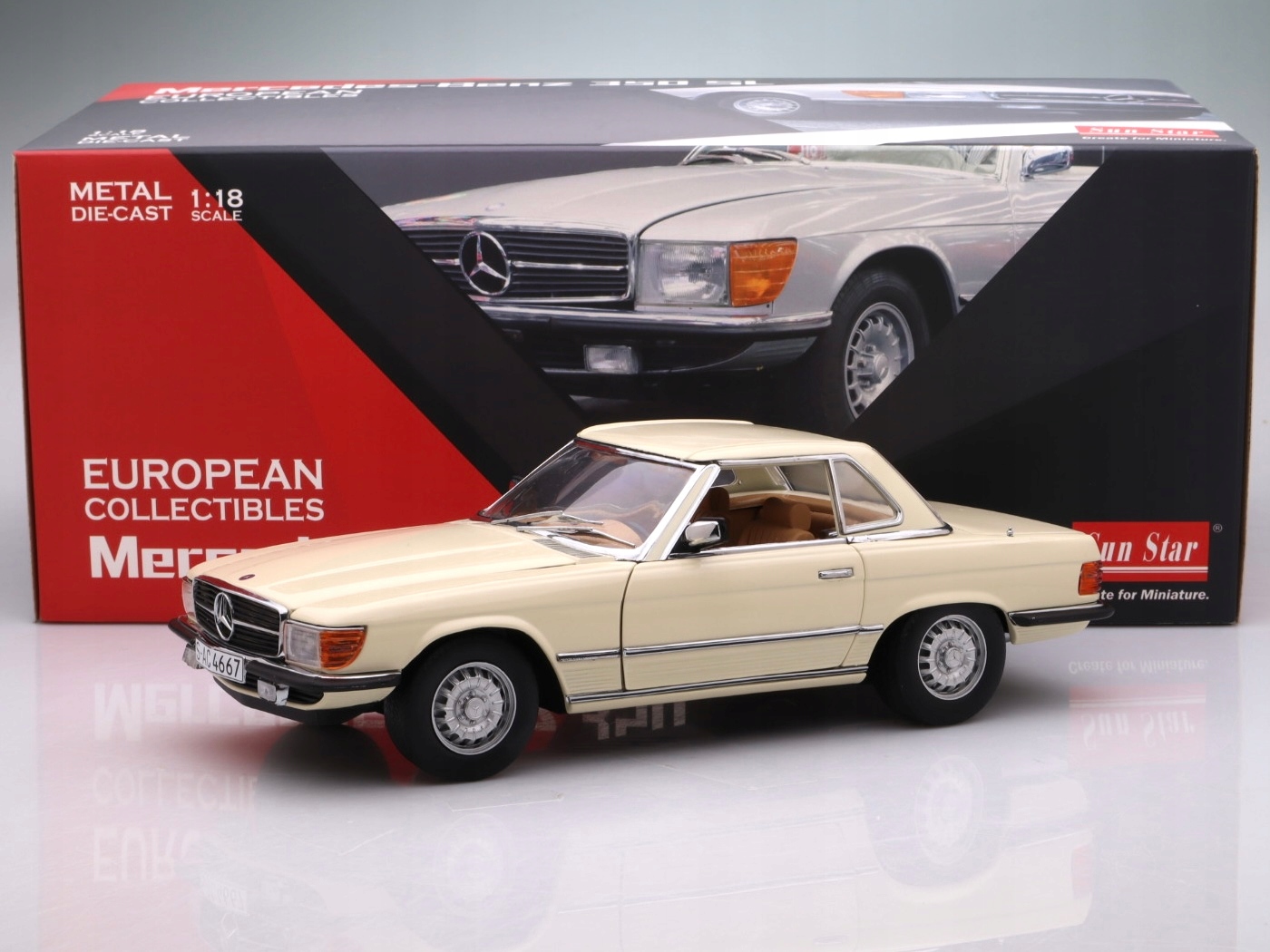 Mercedes-Benz 350 Sl Hard Top Ivory 1977 SunStar 1:18