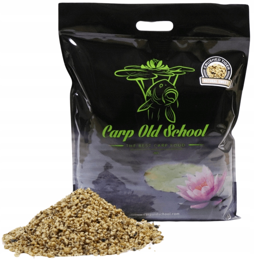 Drcený tygří ořech Carp Old School Crushed Tiger Sweet 5 kg
