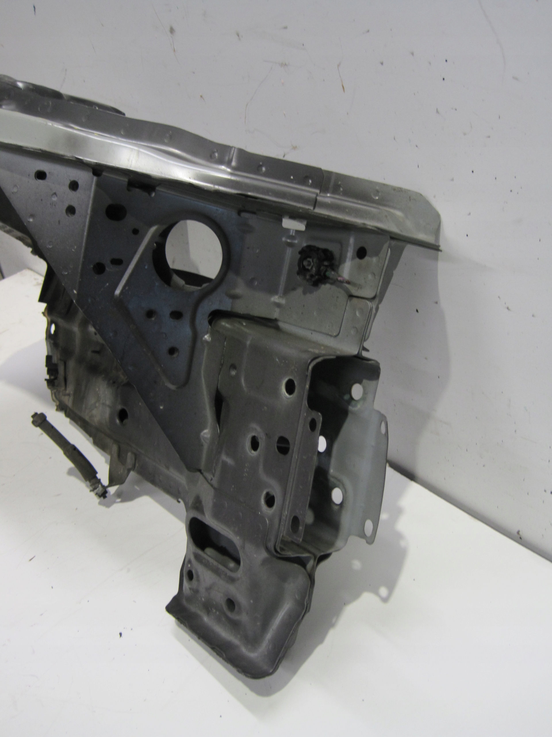 quarter VOLVO V60 III 25R right front