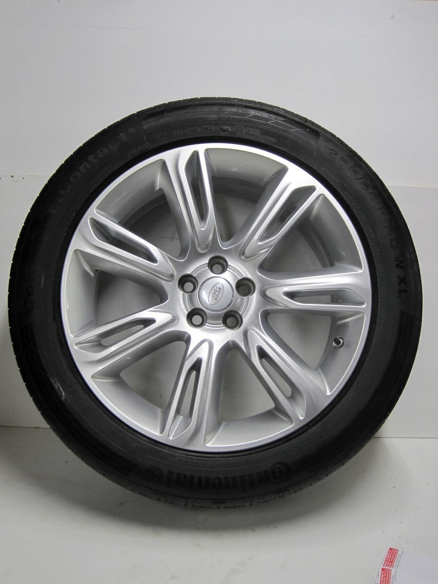 wheels discs tyres Range Rover VELAR R20