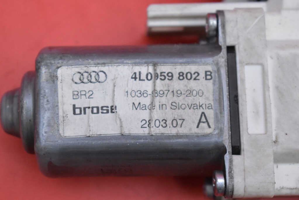 window regulator right front EU 4L0959802B AUDI Q7 4L 05-09